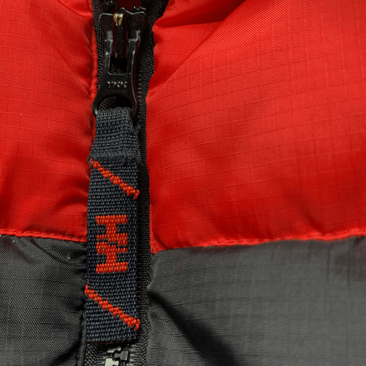 Helly Hansen × Vintage Vintage Helly Hansen Down Puffer Jacket Y2K Size US XL / EU 56 / 4 - 6 Thumbnail