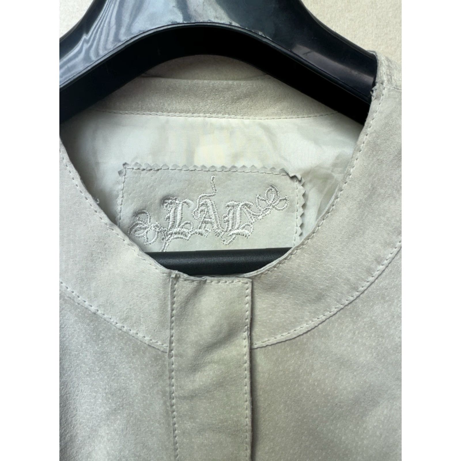 Olive Live a Little Tan Beige Suede Leather Jacket Button Up Women’s Size Large Size L / US 10 / IT 46 - 3 Thumbnail
