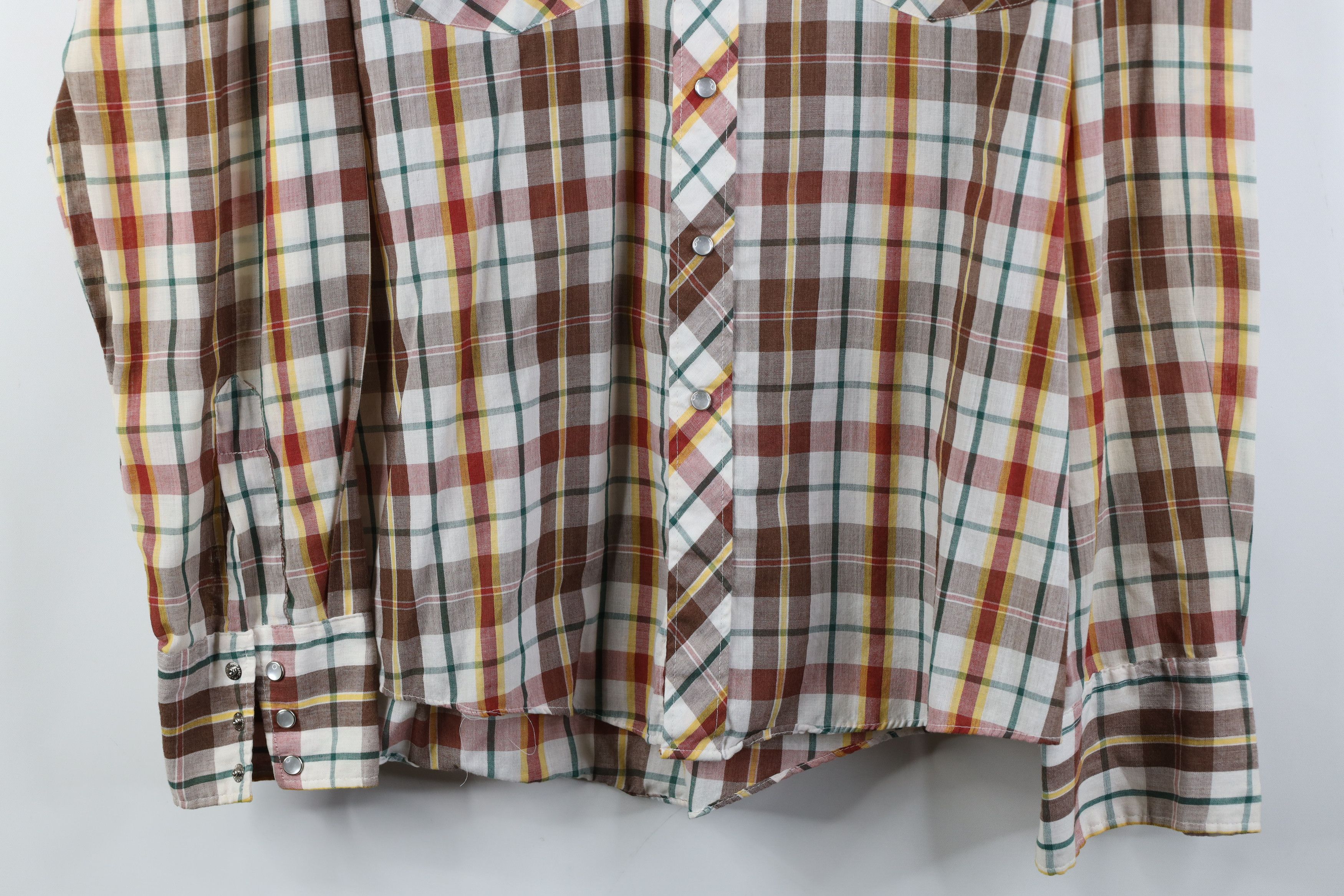 Vintage Vintage 70s Streetwear Rodeo Cowboy Snap Button Shirt Size US L / EU 52-54 / 3 - 3 Thumbnail