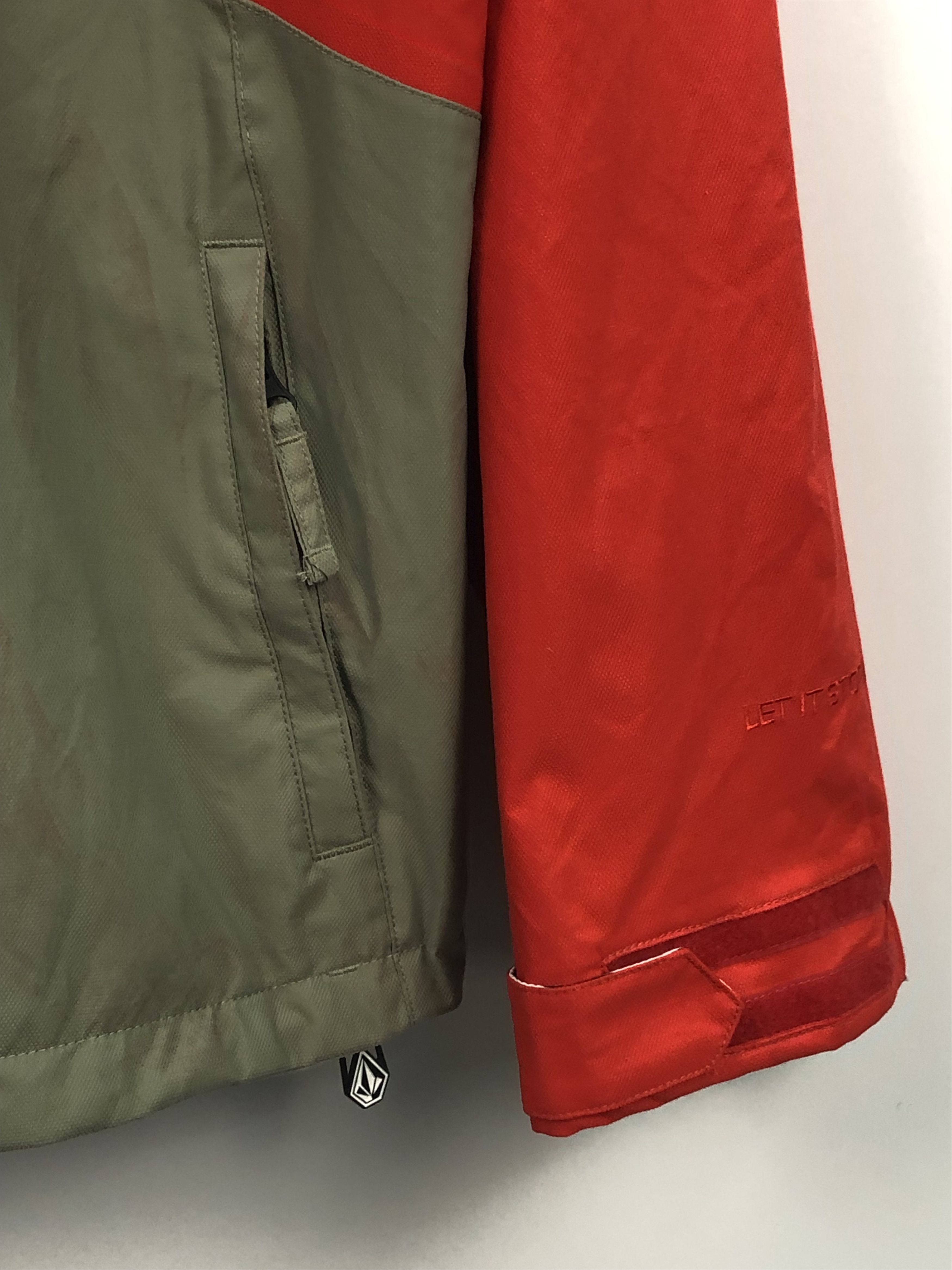 Volcom Vintage Volcom Windbreaker Zipper Jacket J0259 Size US L / EU 52-54 / 3 - 8 Thumbnail