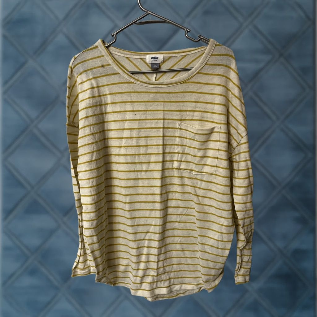 Old Navy Old Navy T-Shirt Women's M White Yellow Striped Long Sleeve Crew Neck Shirt Size M / US 6-8 / IT 42-44 - 1 Thumbnail