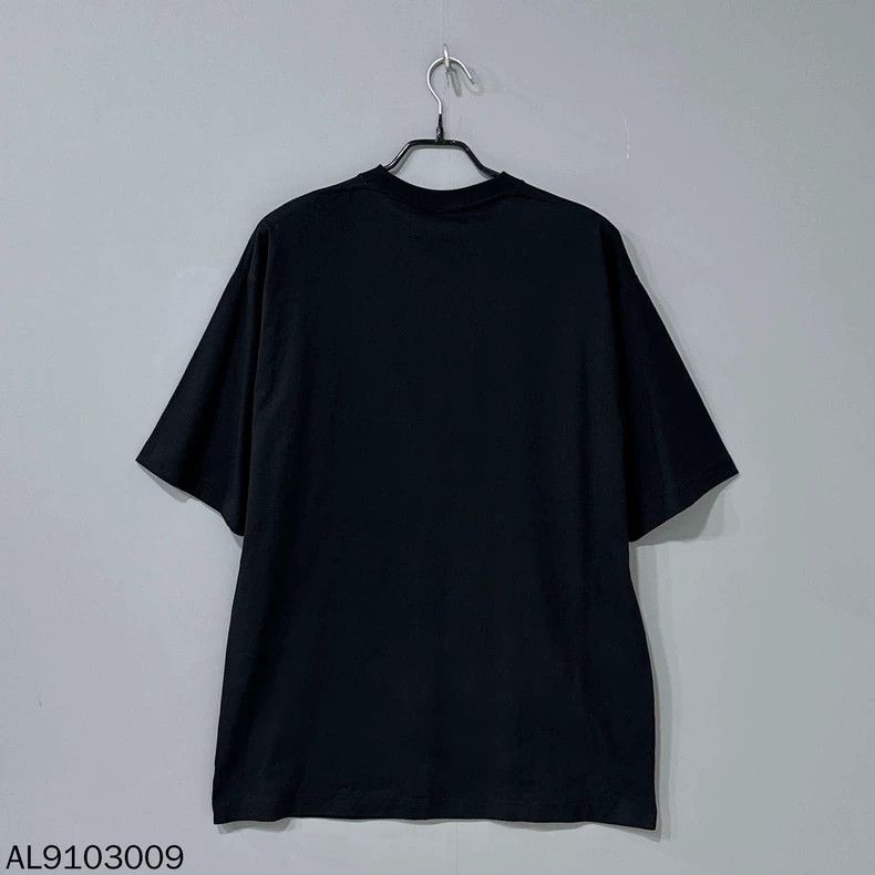 Balenciaga Balenciaga MasterCard short sleeves 2501-Nextarrow Size US XS / EU 42 / 0 - 2 Thumbnail