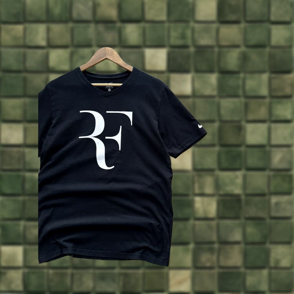 Nike VINTAGE Nike Roger Federer T-Shirt Black M Men Size US M / EU 48-50 / 2 - 1 Thumbnail
