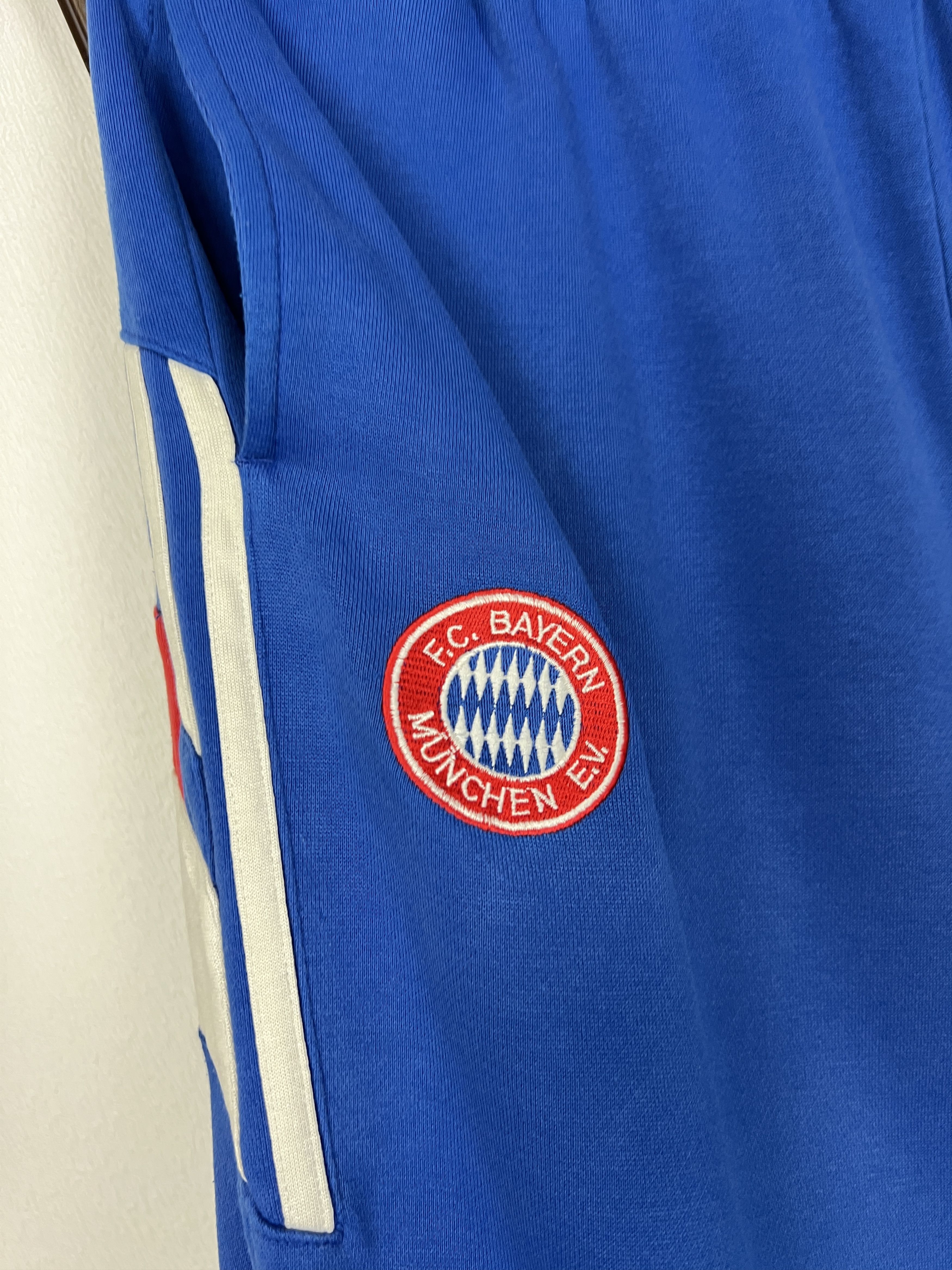 Adidas Vintage 90's Bayern Munich Football Pants Soccer XL Size US 36 / EU 52 - 4 Thumbnail