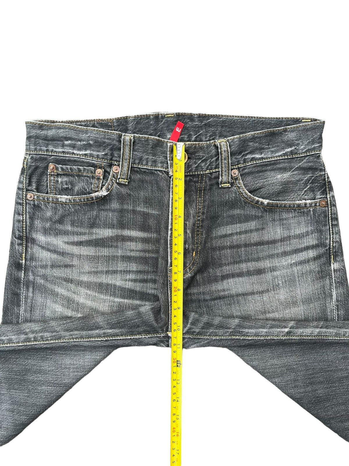 Undercover Vintage Japanese Brand Uniqlo Distressed Loose Fit Jeans Size US 32 / EU 48 - 13 Thumbnail