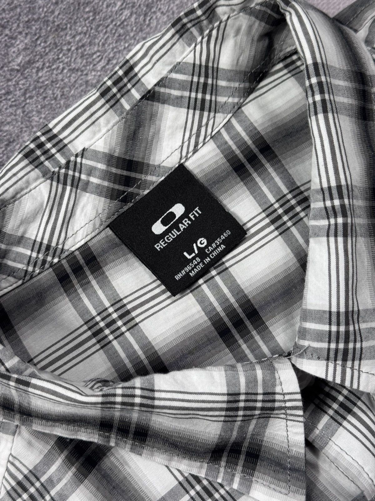 Oakley Oakley Plaid Short Sleeve Shirt Size US L / EU 52-54 / 3 - 3 Thumbnail