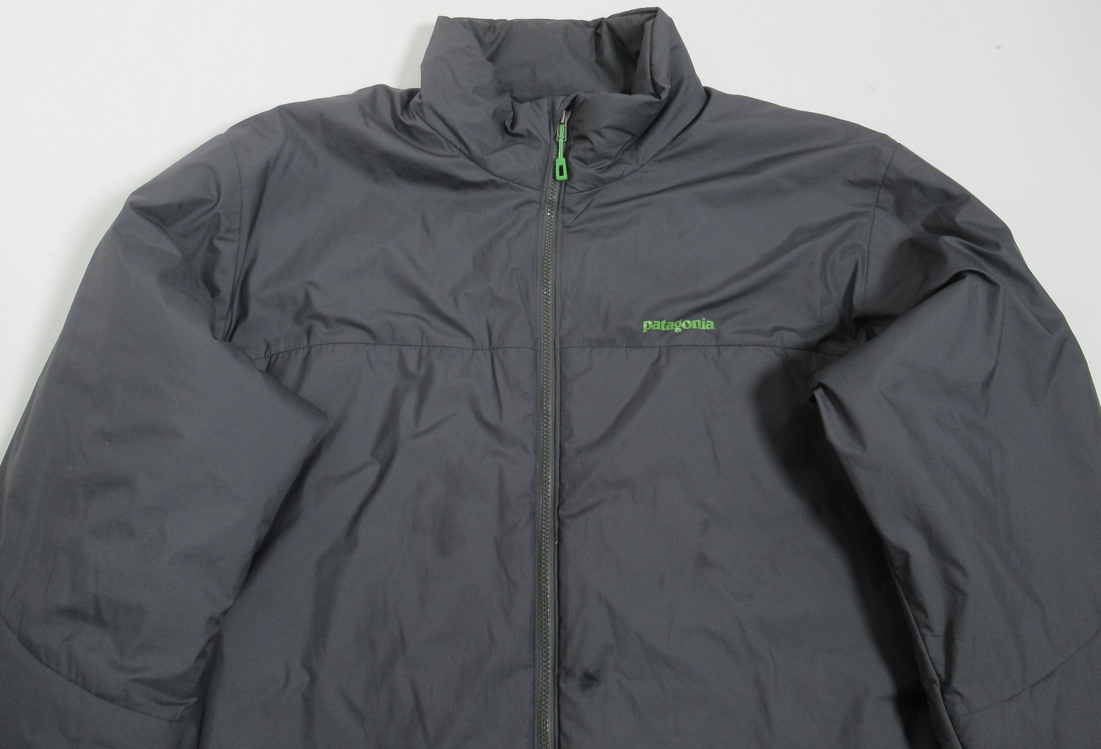 Patagonia Patagonia Micro Puff Jacket Forge Grey FGE 83907FA12 Size US XXL / EU 58 / 5 - 2 Thumbnail