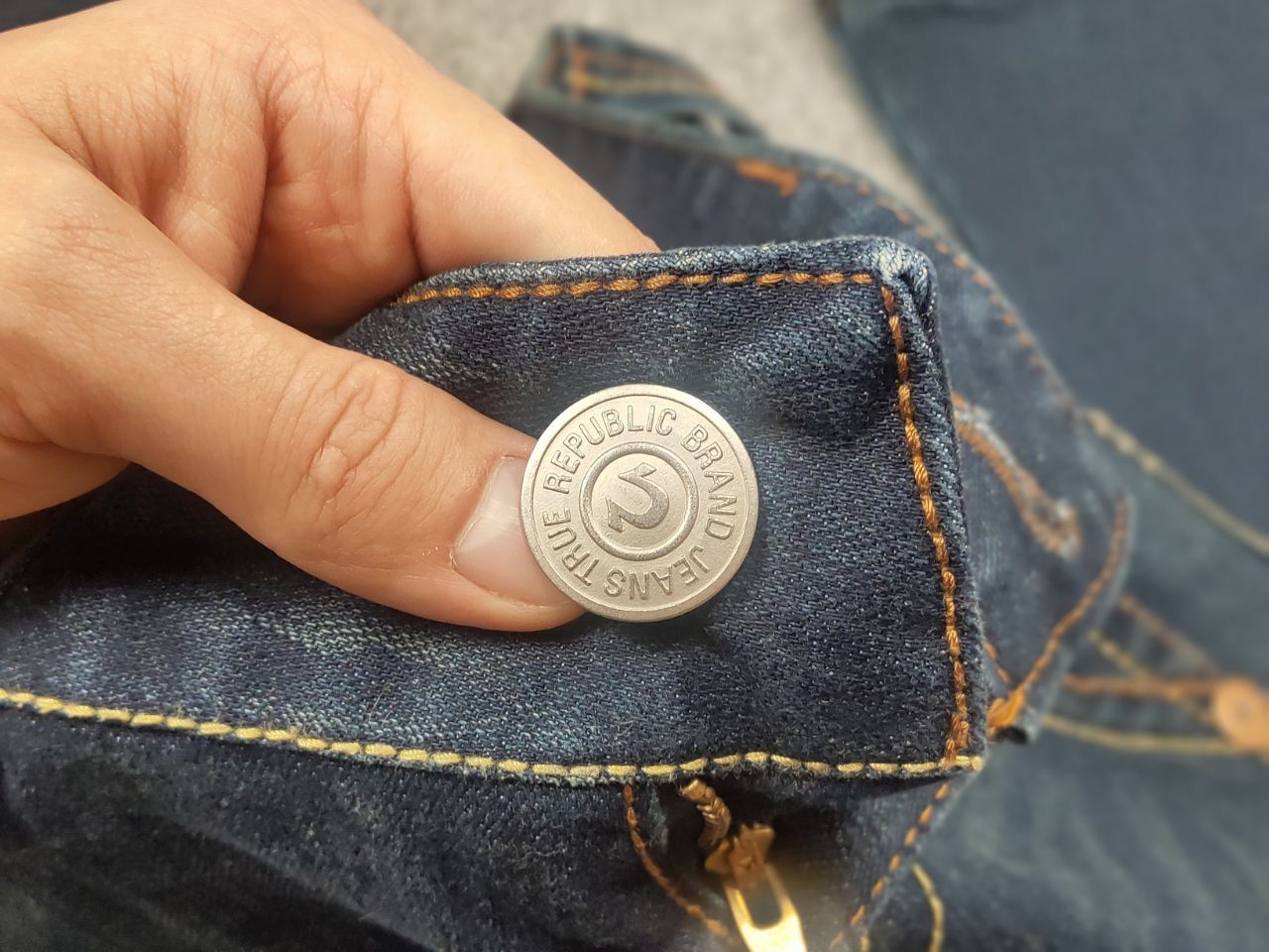 True Religion True Religion by Public Vintage Flared Y2K Style W Jeans Size 29" - 12 Thumbnail