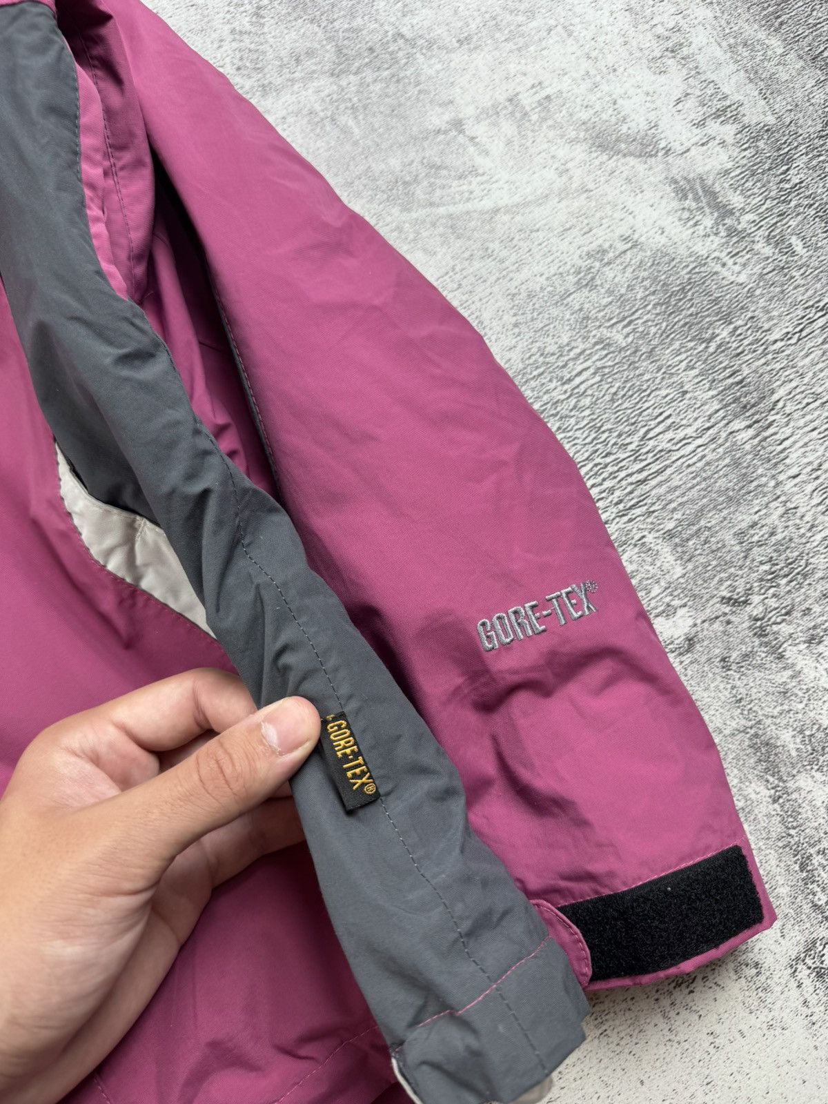 The North Face The North Face Gore-Tex 2 in 1 Summit Series Women’s XS Pink Jacket Windbreaker Size XS / US 0-2 / IT 36-38 - 11 Thumbnail