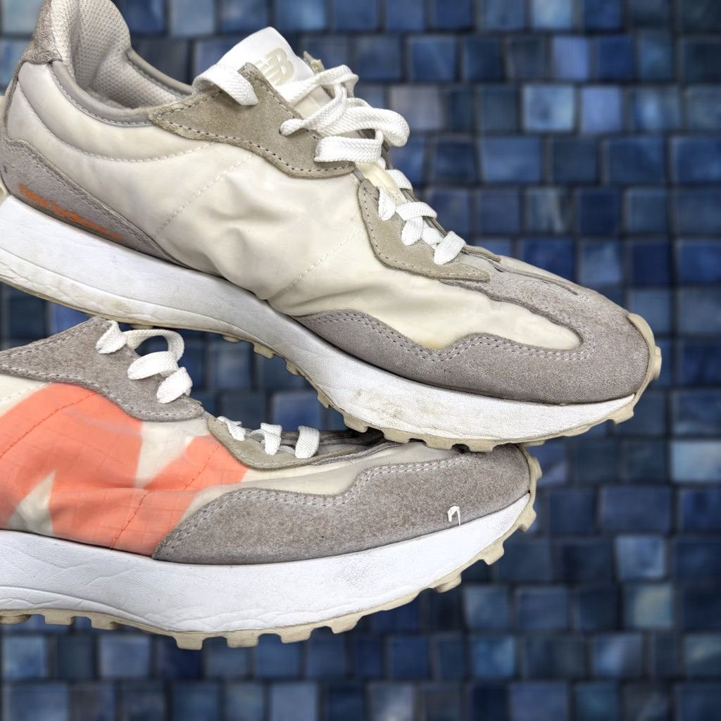 New Balance New Balance 327 MS327SS Sea Salt Bright Orange Sneakers Mens 10.5 Shoes or Sneakers Size US 10 / EU 43 - 1 Thumbnail