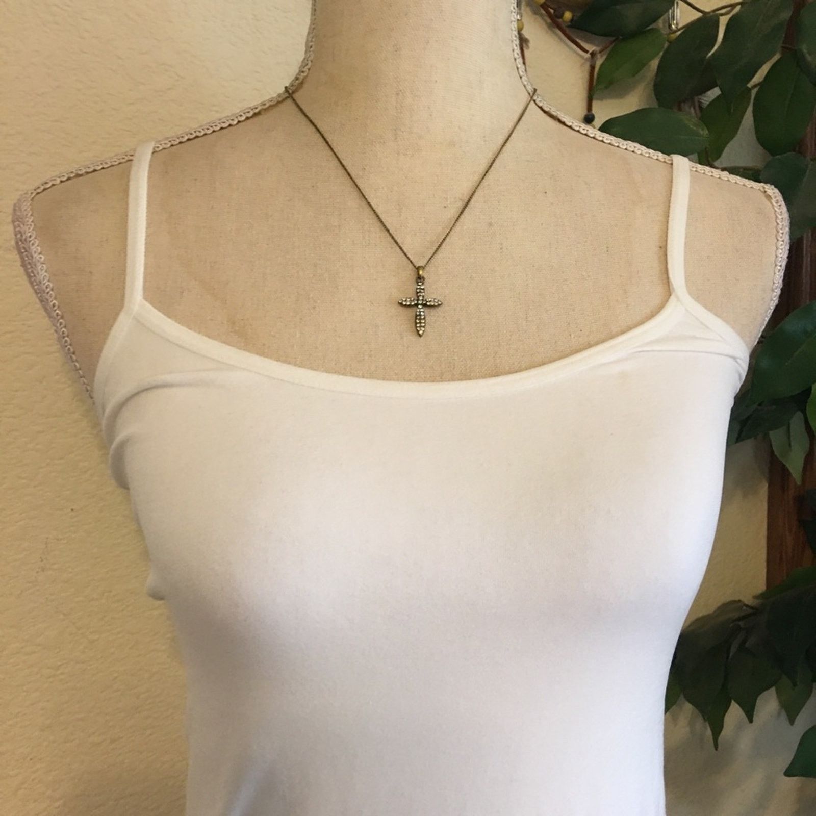 Jewelry Brass tone rhinestone cross on chain necklace Size ONE SIZE - 3 Thumbnail