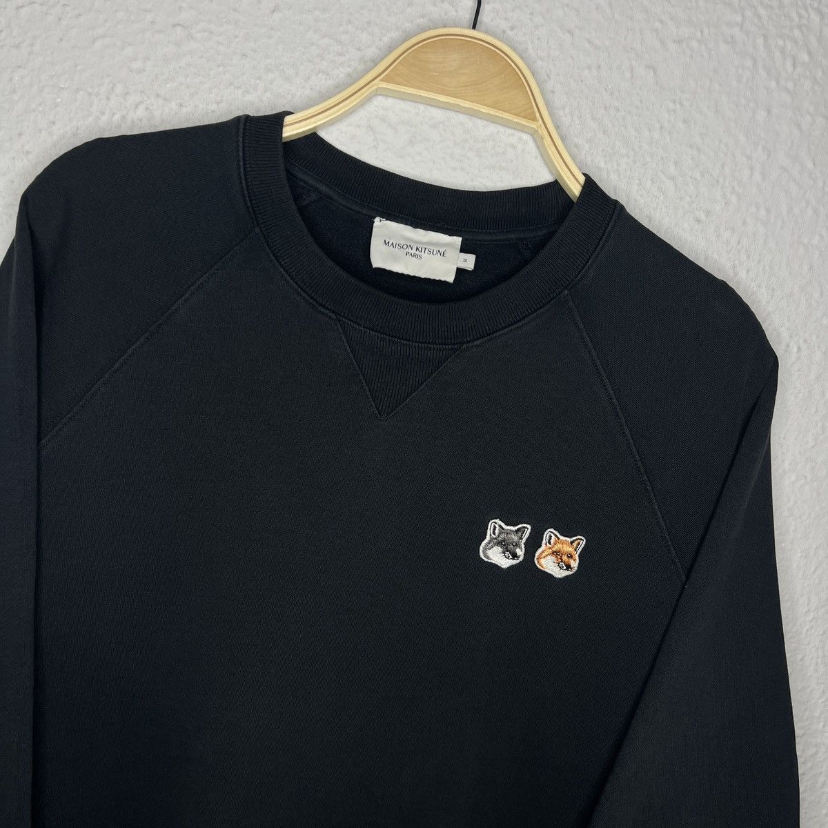 Maison Kitsune MAISON KITSUNE LOGO HEAD FOX SWEATSHIRT CREWNECK BLACK Size US M / EU 48-50 / 2 - 4 Thumbnail