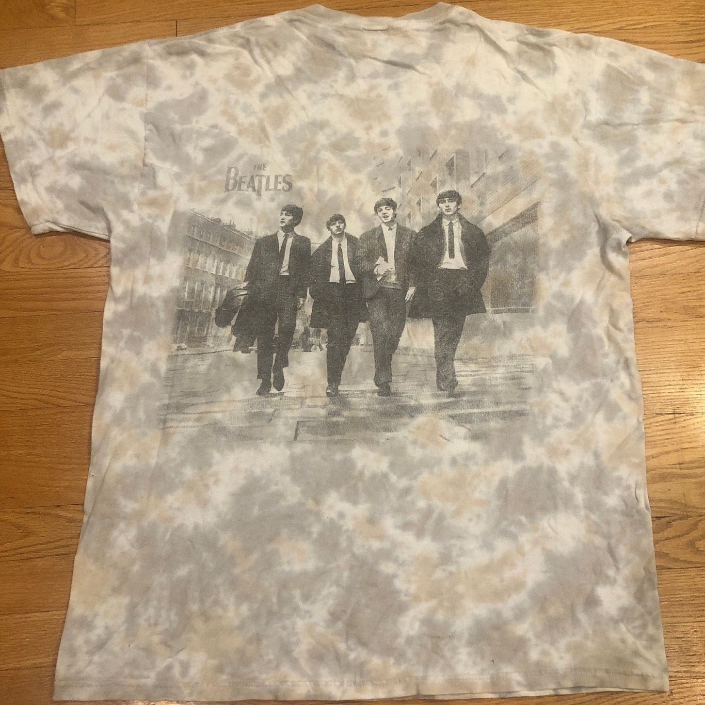 Delta Vintage 1997 The Beatles England Tie Dye Band Shirt Sz Large Size US L / EU 52-54 / 3 - 1 Thumbnail
