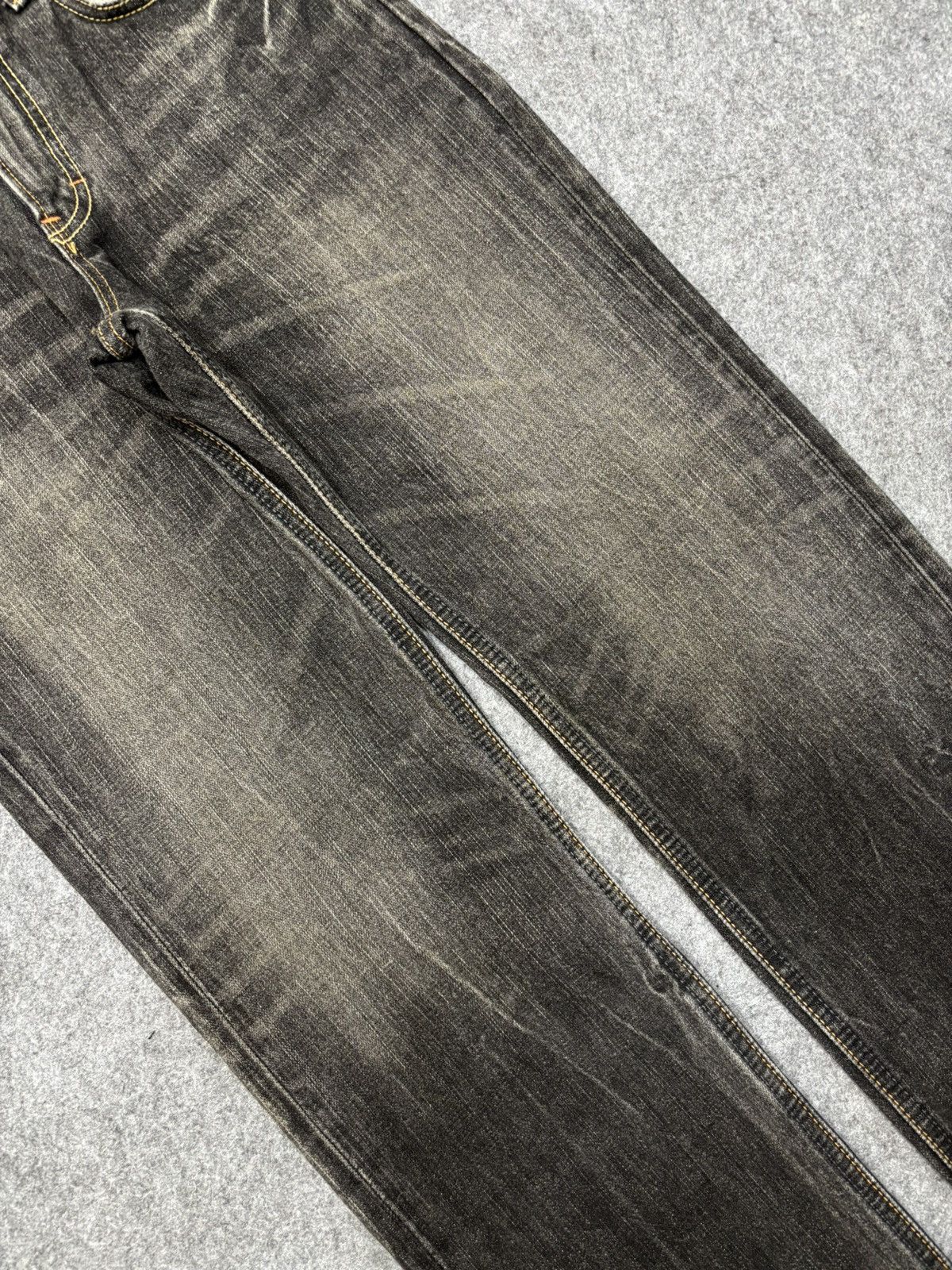 Wrangler 💥90s Style💥Wrangler Black Mudwash Sick Fades Denim F660 Size US 30 / EU 46 - 6 Thumbnail