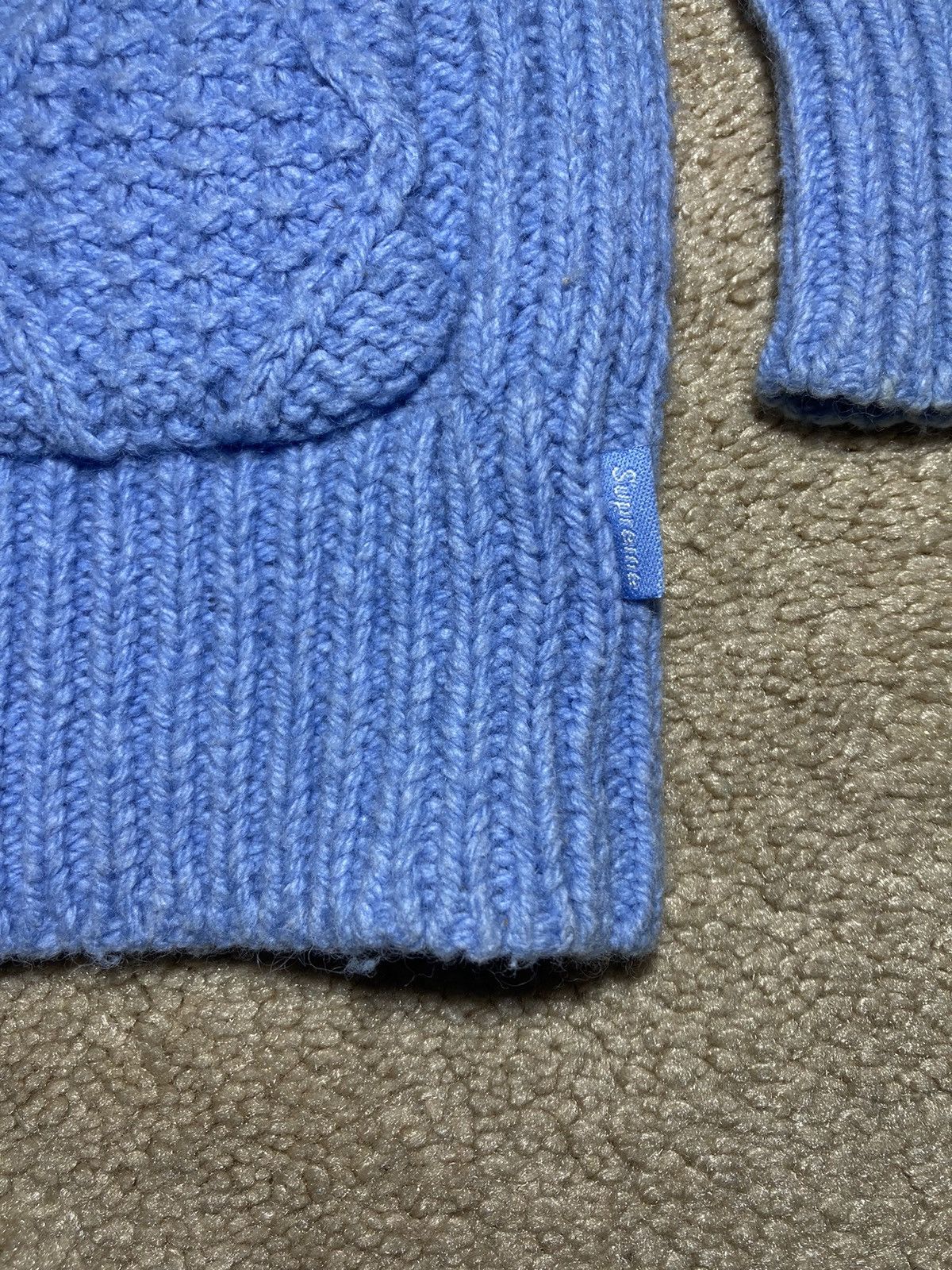 Supreme FW16 Supreme Cable Knit Cardigan Blue Medium 2016 Sweater 16 Size US M / EU 48-50 / 2 - 4 Thumbnail
