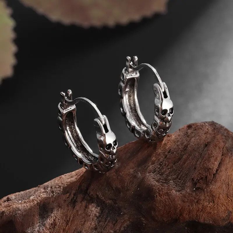 Jewelry × Vintage Gothic Full Ghost Head Skull Earrings Size ONE SIZE - 1 Thumbnail
