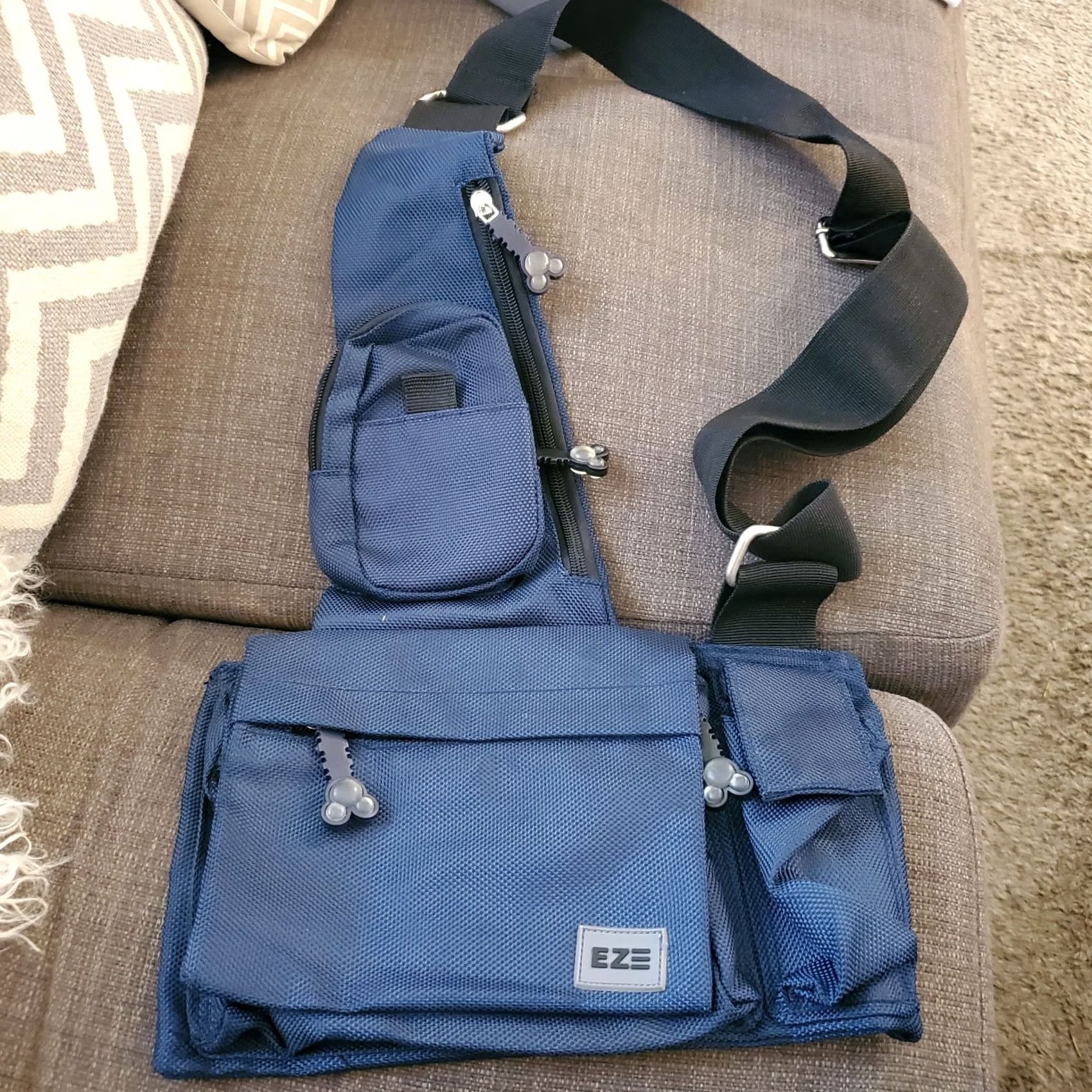 Vintage VINTAGE: No -> (excluded as not applicable) EZ crossbody Camera Travel Bag Navy Blue Mickey Mouse Zipper Pulls Resort Parks Size ONE SIZE - 6 Thumbnail
