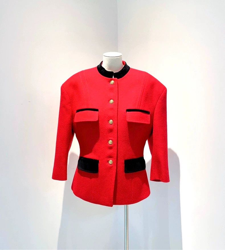 Gucci Gucci Red court-style jacket 2504-Nextarrow Size XS / US 0-2 / IT 36-38 - 1 Thumbnail
