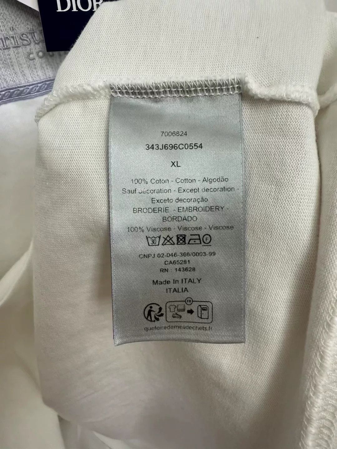Dior DIOR White Embroidered Slogan Short-Sleeve Size US XL / EU 56 / 4 - 3 Thumbnail