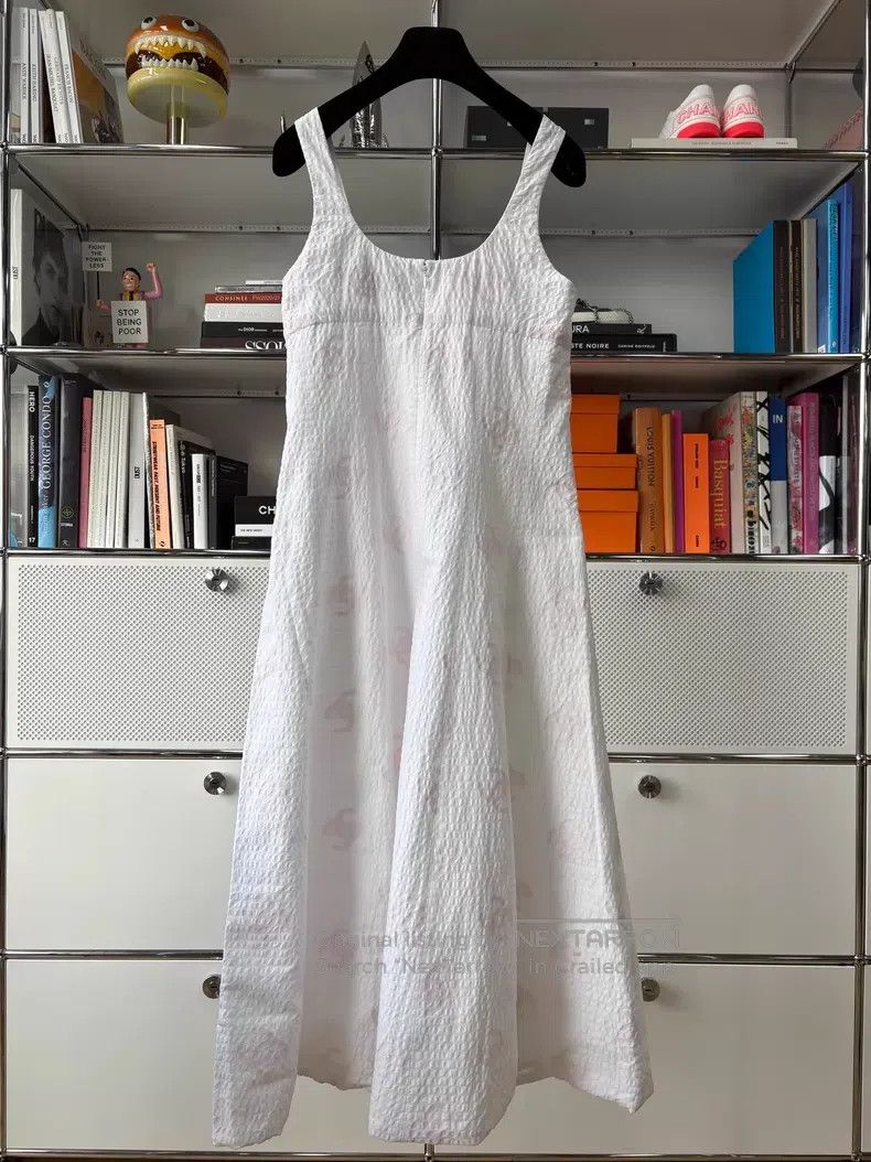 Chanel Chanel White and pink double C logo printed suspender dres Size XS / US 0-2 / IT 36-38 - 3 Thumbnail