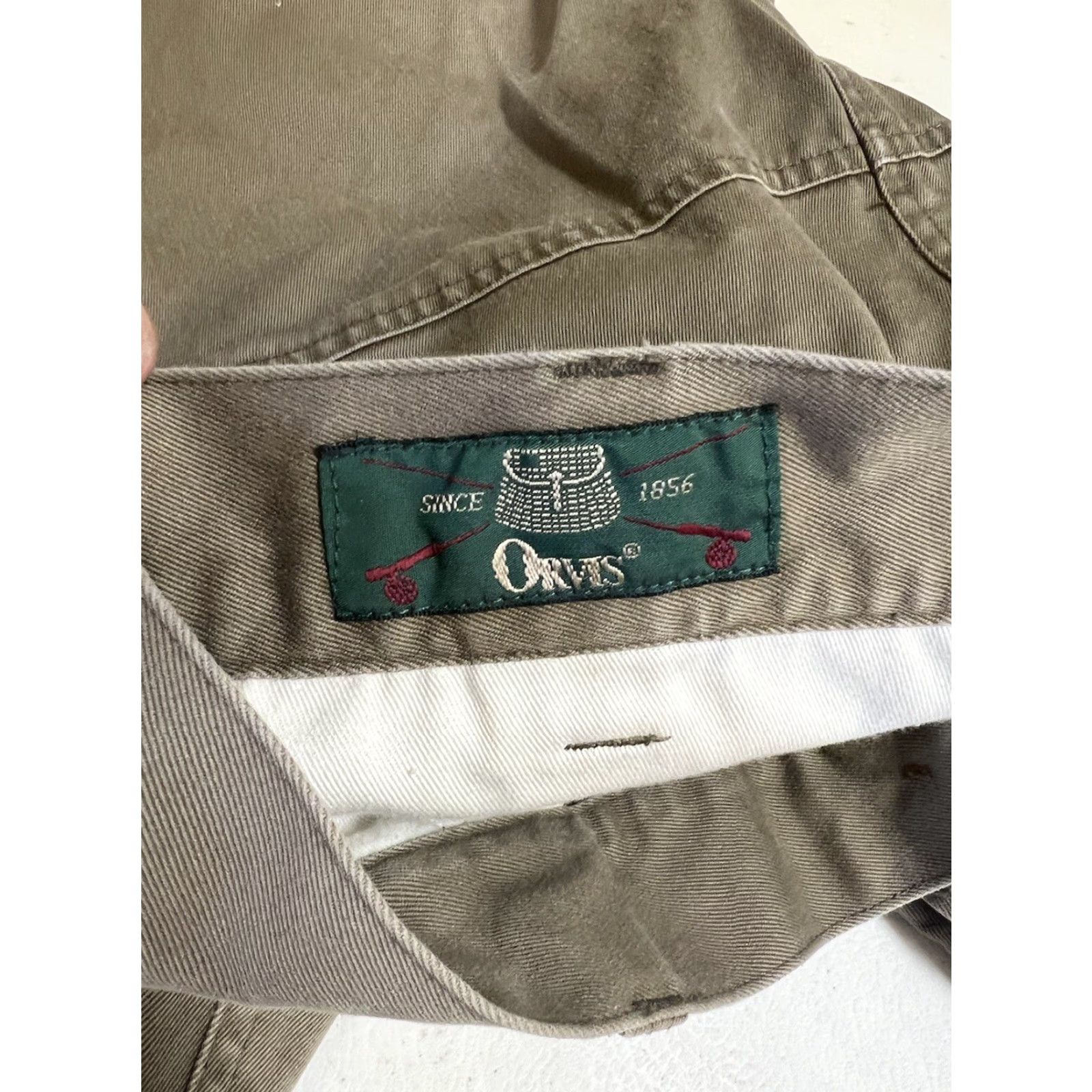 Orvis VINTAGE Orvis Chino Pants Mens 32x32 Brown Green Trim Casual Mens Size 32 Regular Straight Inseam 30 Leather Front Flat Front Size US 32 / EU 48 - 6 Thumbnail