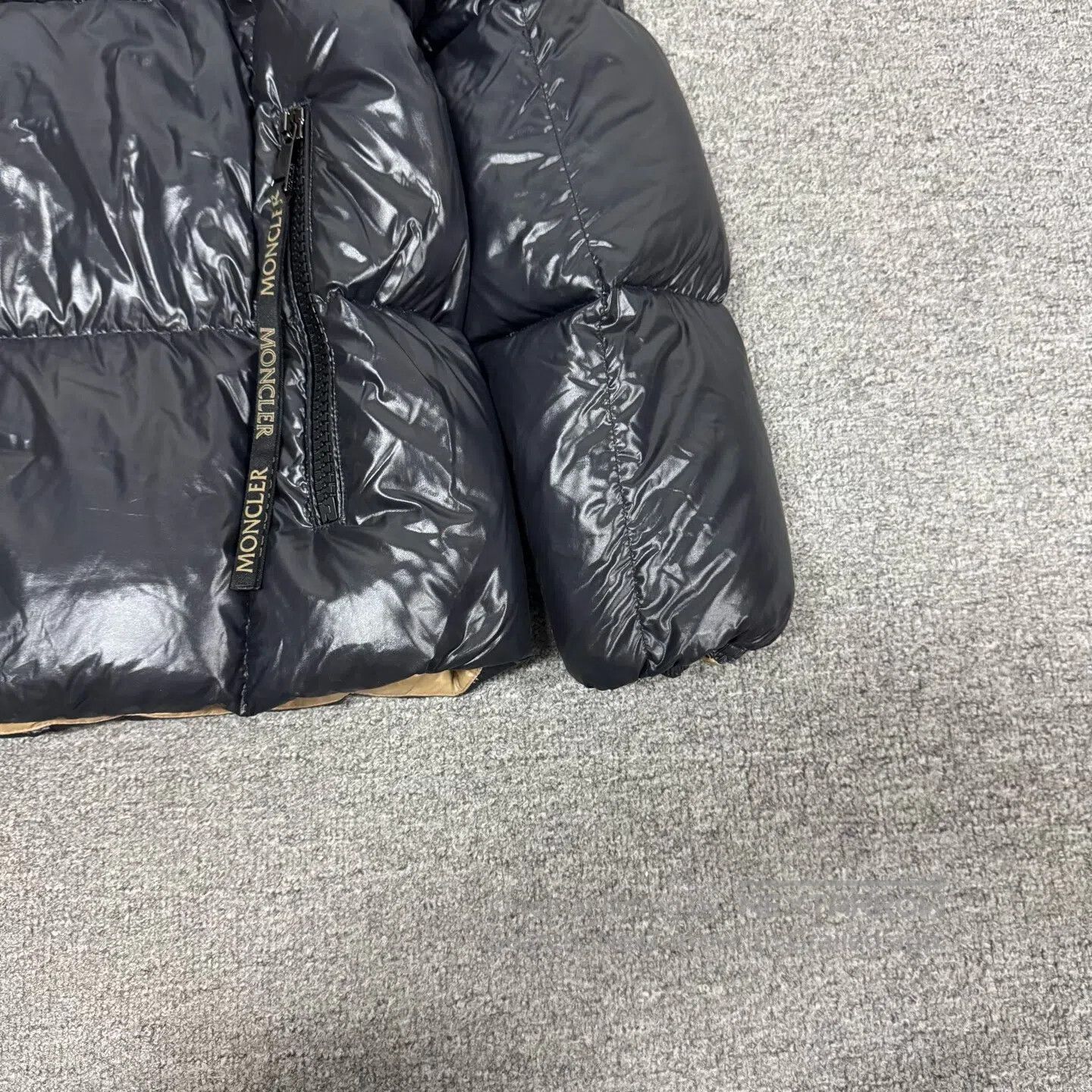 Moncler Moncler Parana Gold Caped Down jacket| Size US M / EU 48-50 / 2 - 5 Thumbnail