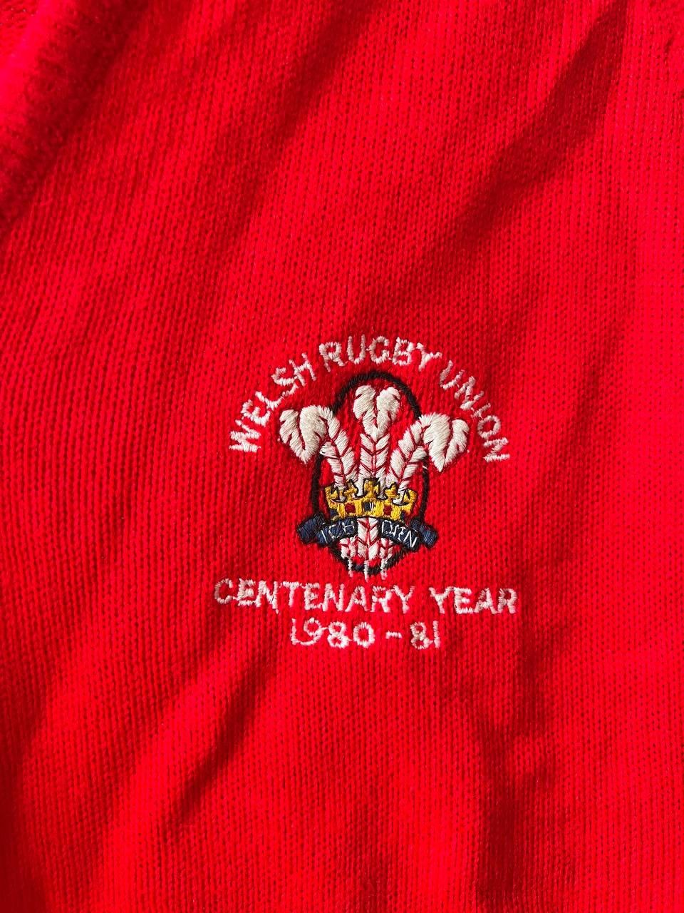 Umbro 1980/81 RARE WALES TEAM RUGBY UNION WOOL JUMPER SWEATER SZ M Size US M / EU 48-50 / 2 - 5 Thumbnail