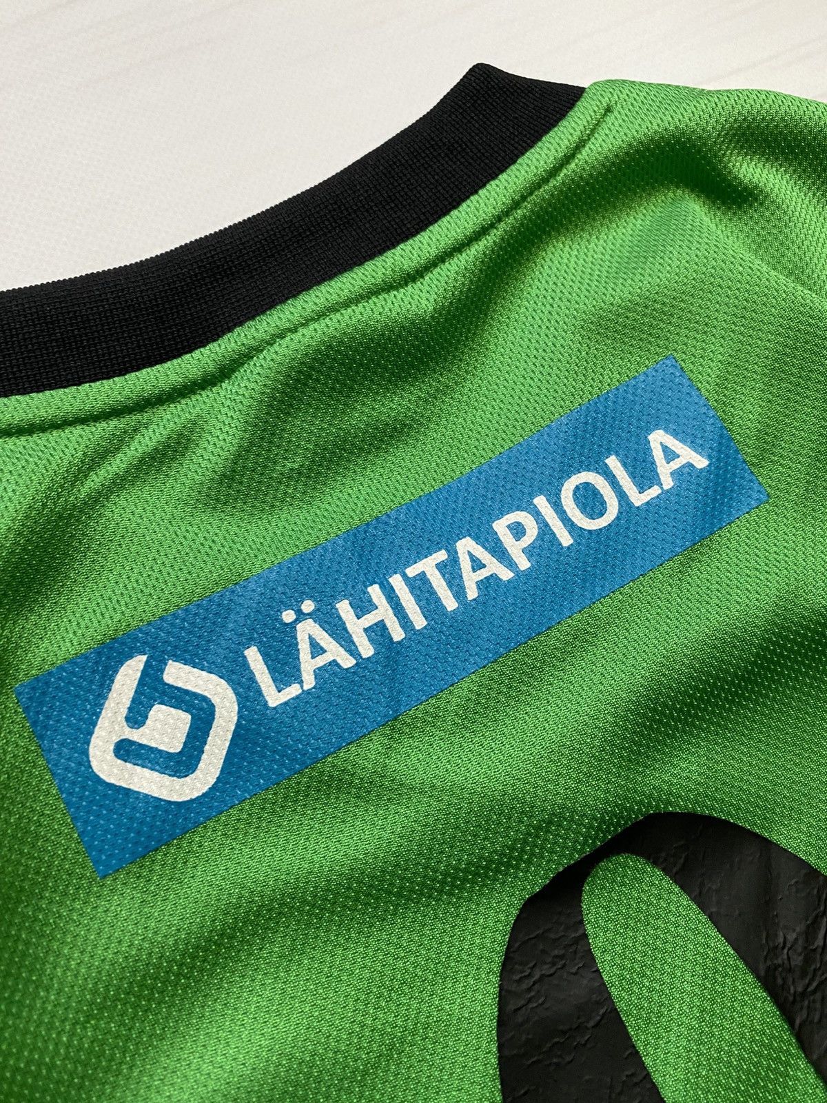 Umbro Umbro Tampereen Ilves 2000/01 home Match Worn #9 longlsleeve Size US S / EU 44-46 / 1 - 19 Thumbnail