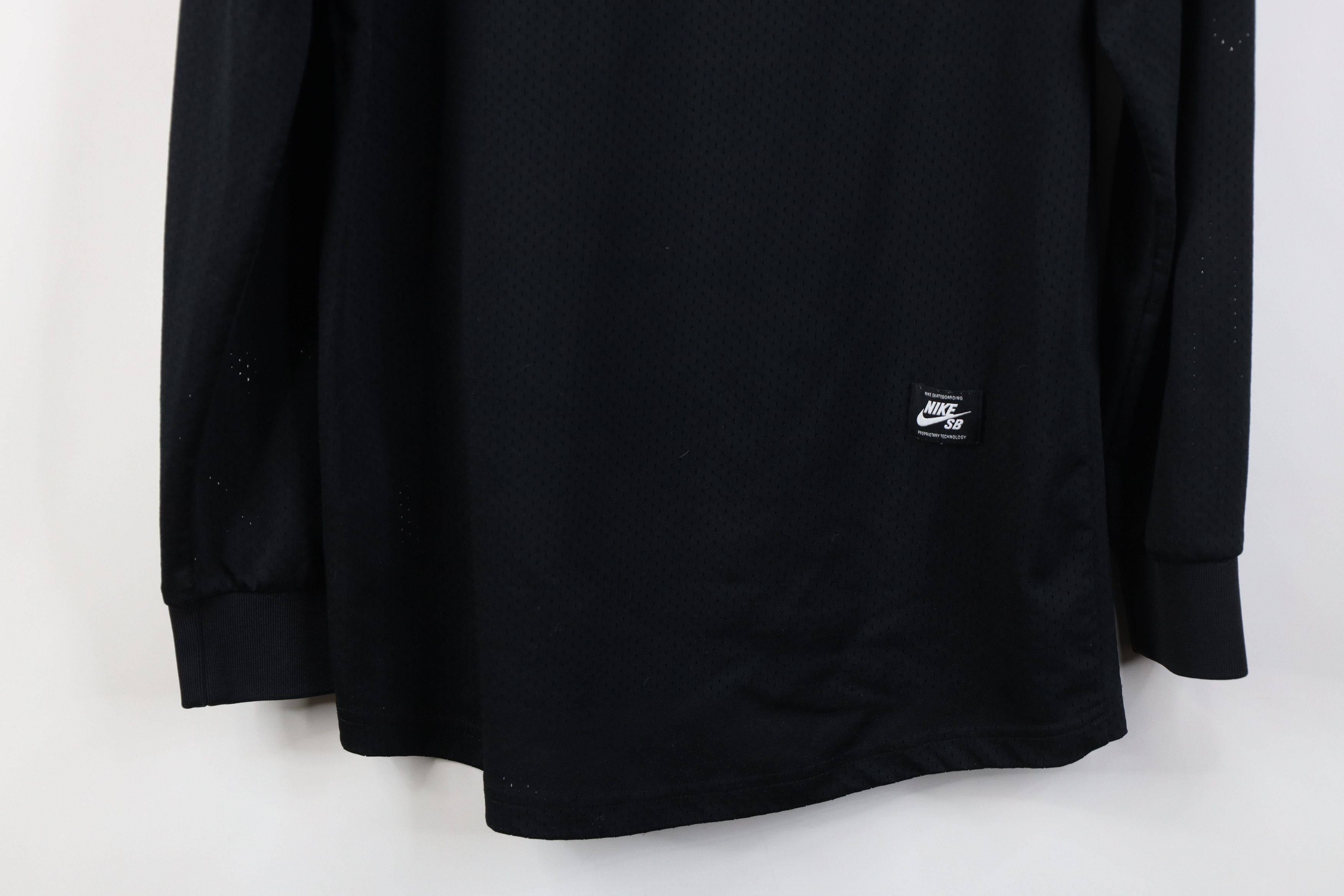 Nike Nike SB Rainbow Swoosh Mesh Jersey Long Sleeve T-Shirt Size US S / EU 44-46 / 1 - 12 Thumbnail