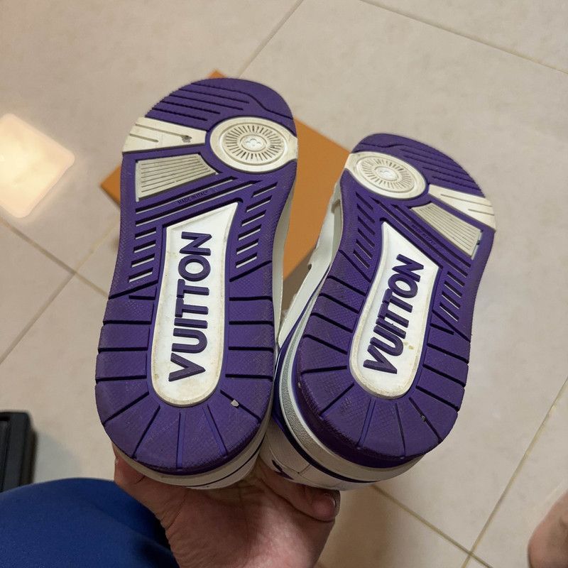 Louis Vuitton Louis Vuitton Trainer Low-Top Sneakers with Purple Highligh Size US 8 / EU 41 - 7 Thumbnail