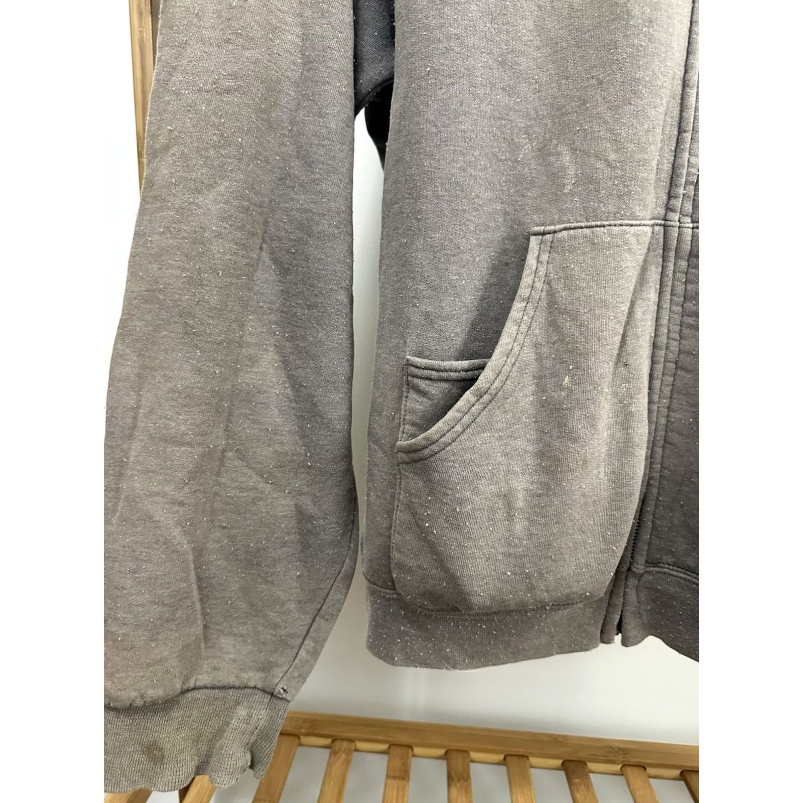 Fruit Of The Loom VINTAGE Fruit of the Loom Hoodie Gray Full Zip WIP Thin Worn Sweatshirt Size XL Mens Size US XL / EU 56 / 4 - 7 Thumbnail