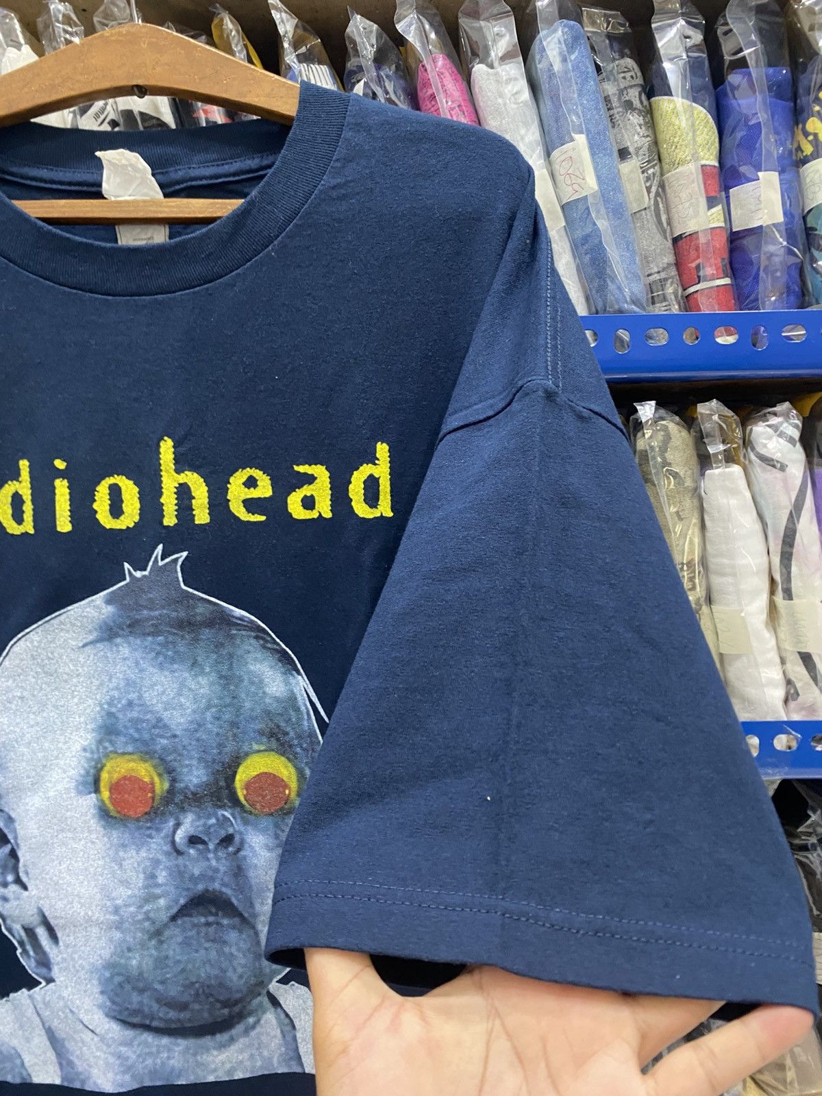 Band Tees RADIOHEAD BAND TEE Size US XXL / EU 58 / 5 - 4 Thumbnail
