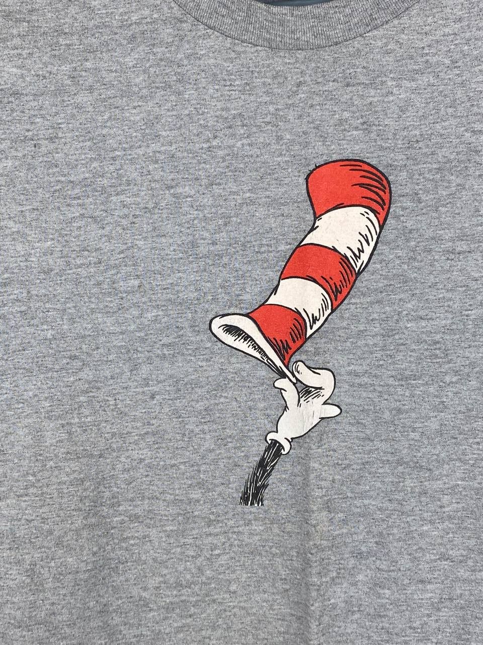 Disney × Vintage Vintage 90s Dr. Seuss Cat In The Hat Cartoon T-Shirt Size US XL / EU 56 / 4 - 4 Thumbnail