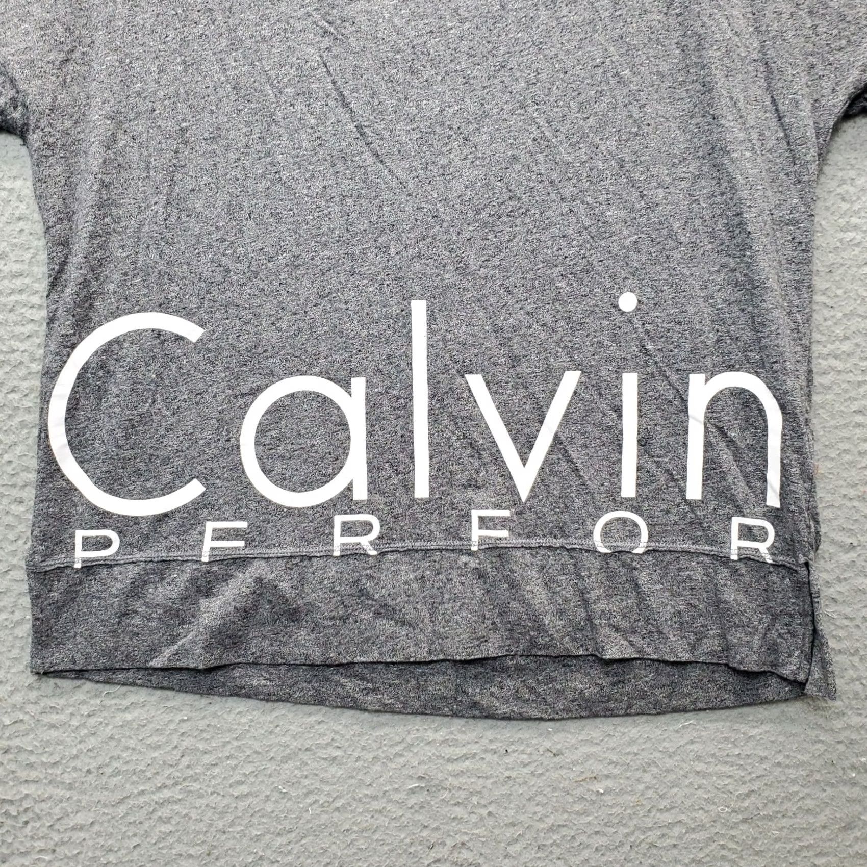 Calvin Klein Calvin Klein Women's S Gray Quick Dry Short Sleeve T-Shirt Size S / US 4 / IT 40 - 3 Thumbnail