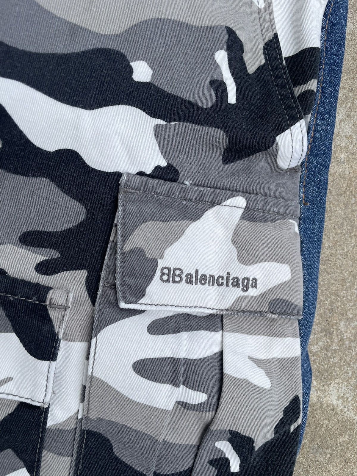 Balenciaga SS24 Sample Hybrid White Camo/Denim Shorts Size US 32 / EU 48 - 4 Thumbnail