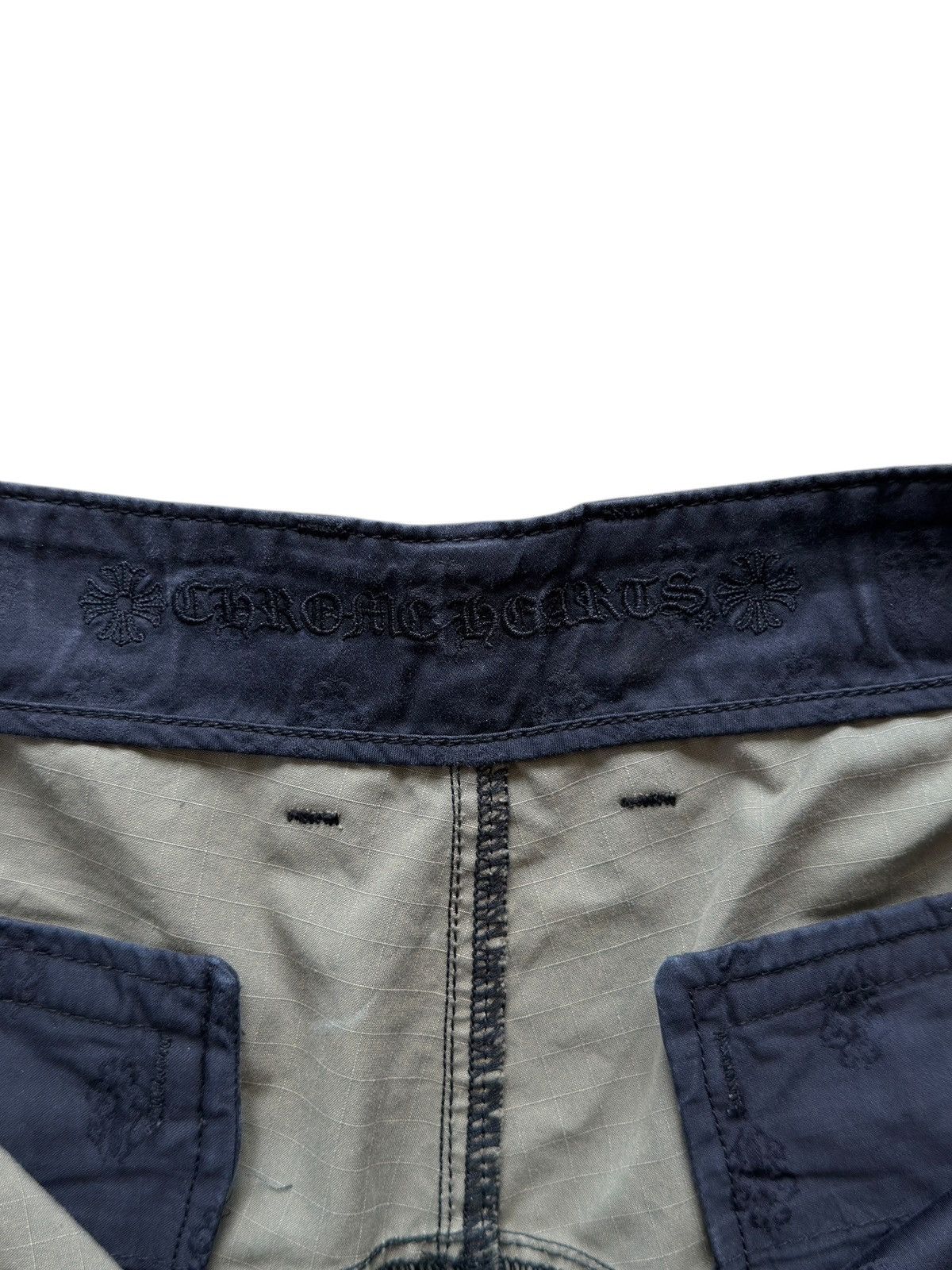 Chrome Hearts Chrome Hearts ‘Devil Dog’ Camo Cargo Shorts Size US 32 / EU 48 - 13 Thumbnail
