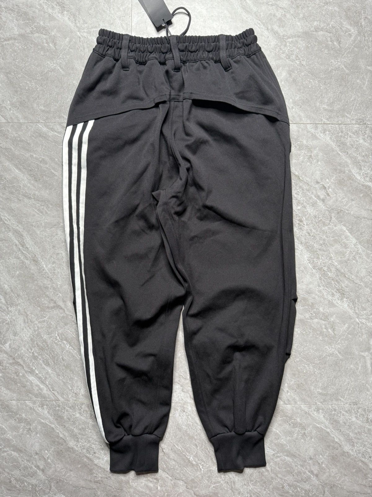Y-3 Y-3 SS 24 3S Cuffed Trackpants Size US 29 - 2 Thumbnail