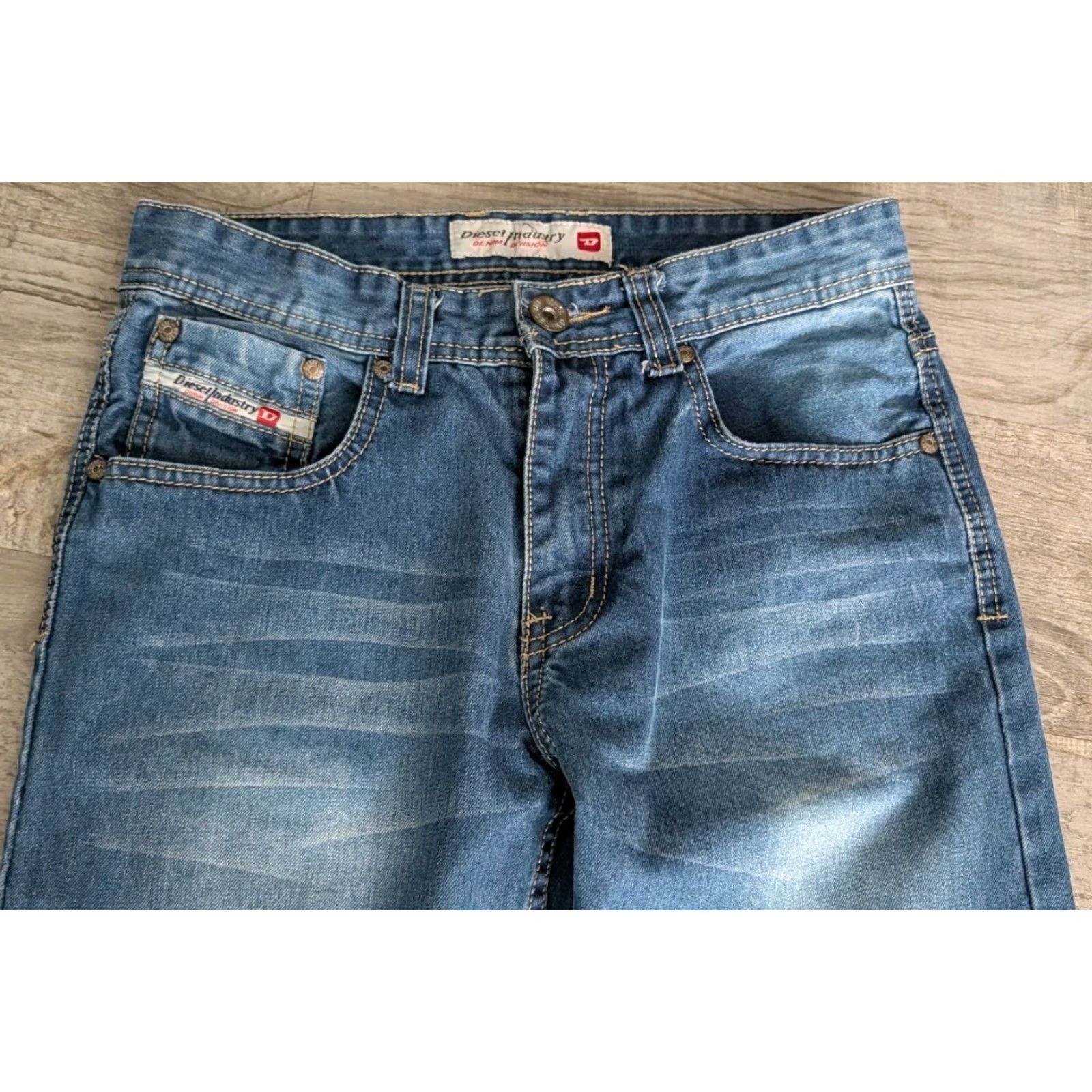 Diesel VINTAGE Diesel Women's Jeans 29 Italy Distressed Whiskered Faded 5-Pocket Denim Blue Adjustable Logo Retro 90s City Y2K Jeans Womens Size 29" - 4 Thumbnail