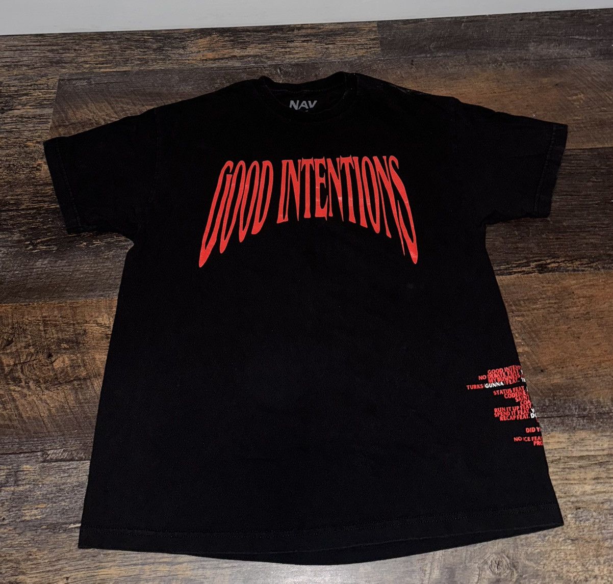 NAV NAV “Good Intentions” T-Shirt Black/Red – Size XL Size US XL / EU 56 / 4 - 1 Thumbnail