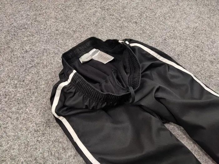 Nike Vintage Nike Swoosh Track Pants Travis Y2K Baggy Sweatpants Size US 30 / EU 46 - 7 Thumbnail