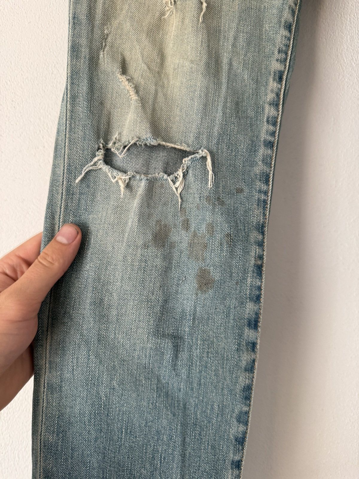 Saint Laurent Paris Distressed Skinny Jeans in Faded Indigo Size US 32 / EU 48 - 6 Thumbnail