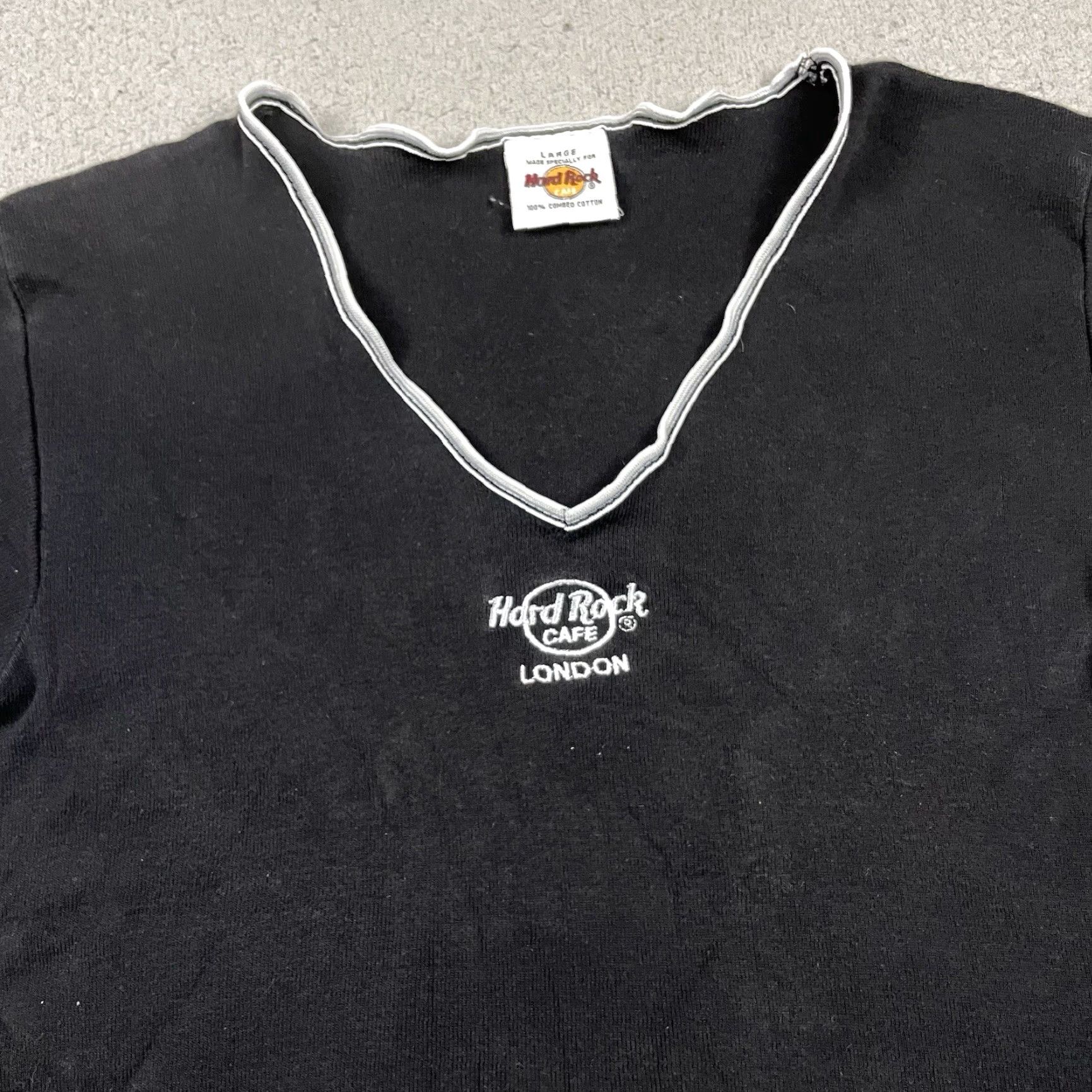 Hard Rock Cafe VINTAGE Hard Rock Cafe T Shirt Womens L Black V-Neck 100% Cotton Casual Retro Slim Womens Size L / US 10 / IT 46 - 2 Thumbnail