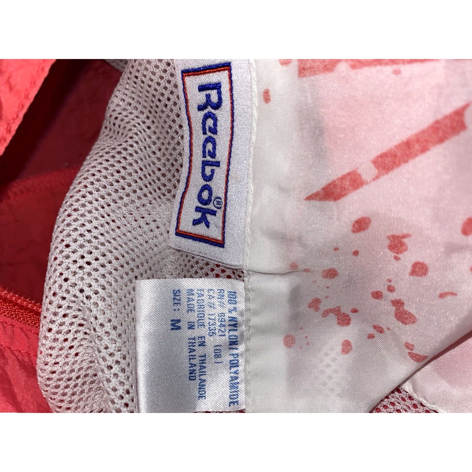 Reebok VINTAGE Reebok Pink Womens Windbreaker Size M User: VINTAGE Reebok Pink Womens Windbreaker Size M Size M / US 6-8 / IT 42-44 - 5 Thumbnail