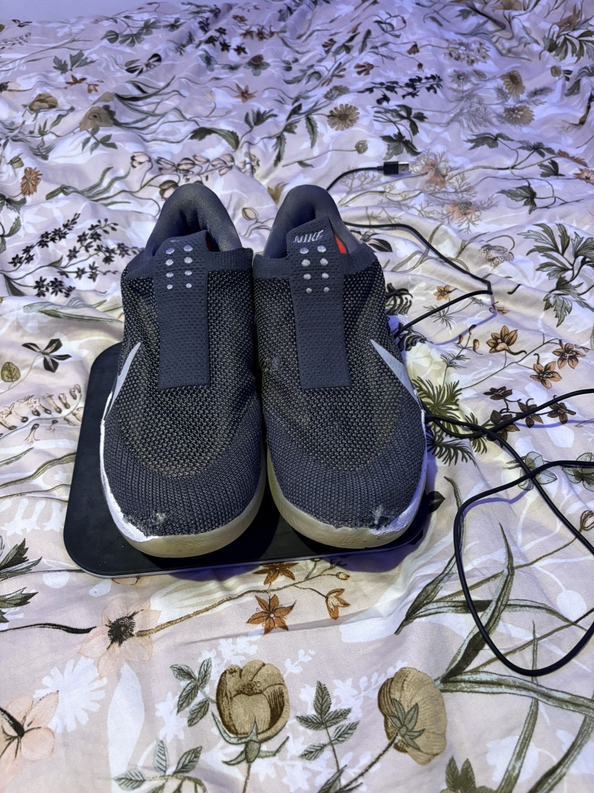 Nike Nike Adapt BB Size US 12 / EU 45 - 2 Thumbnail