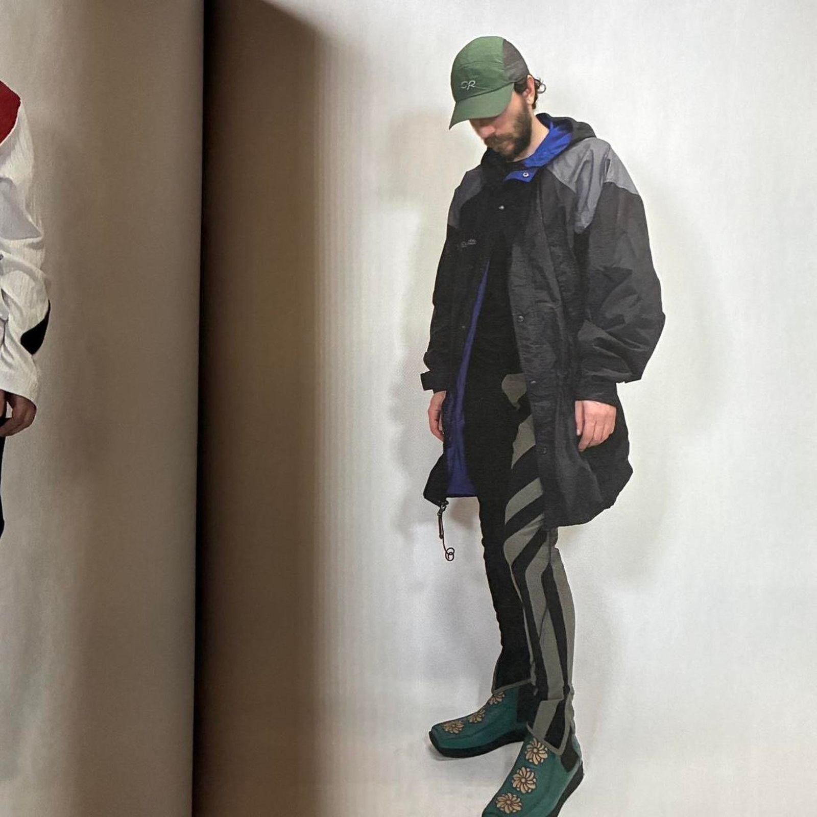 Japanese Brand × Kiko Kostadinov Kiko Kostadinov Self Observation TOKION Magazine Issue 1 Size ONE SIZE - 2 Thumbnail