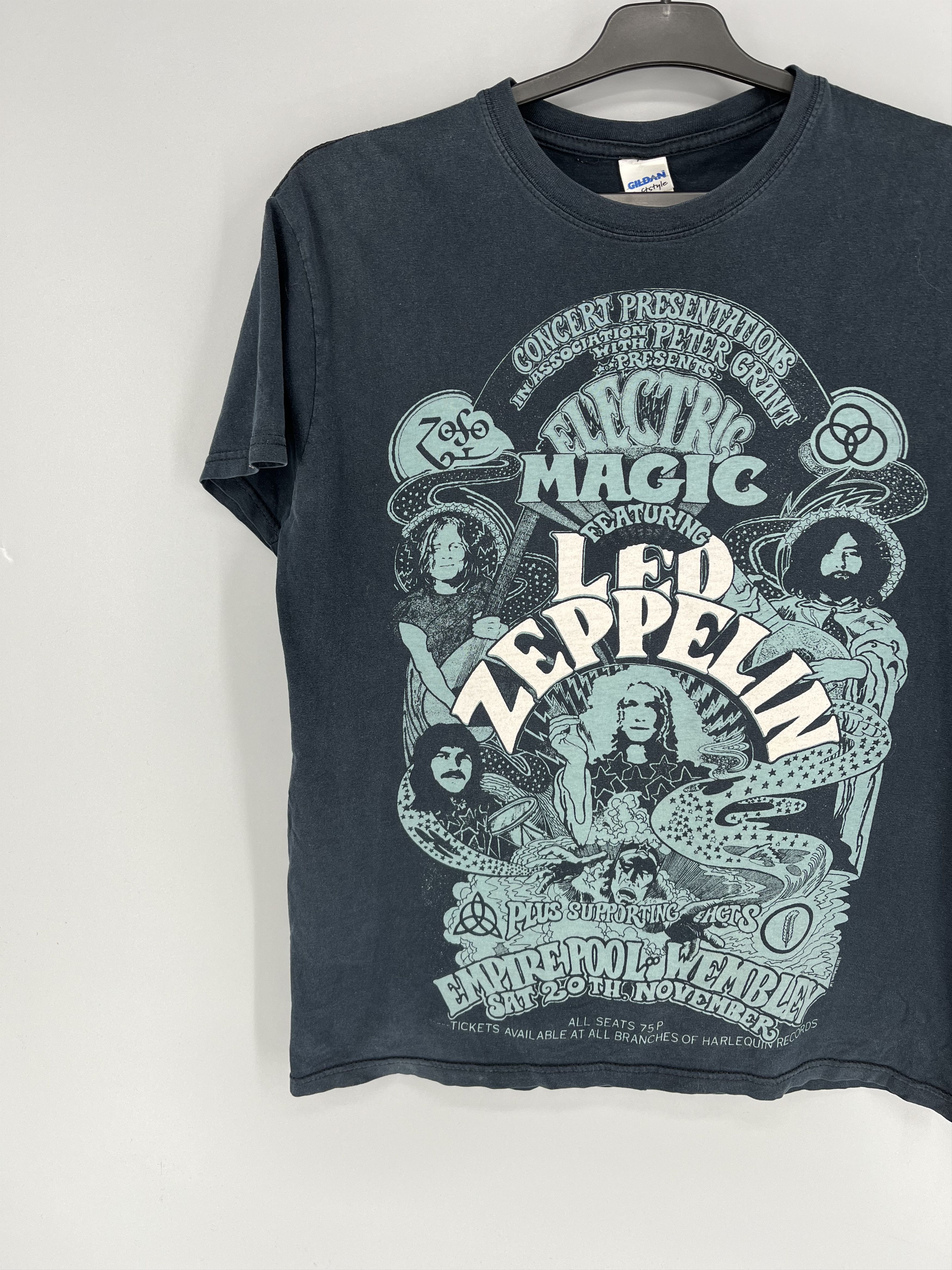 Band Tees Vintage Y2K 00s Led Zeppelin ‘ZoSo’ Band T-Shirt Size M Size US M / EU 48-50 / 2 - 8 Thumbnail