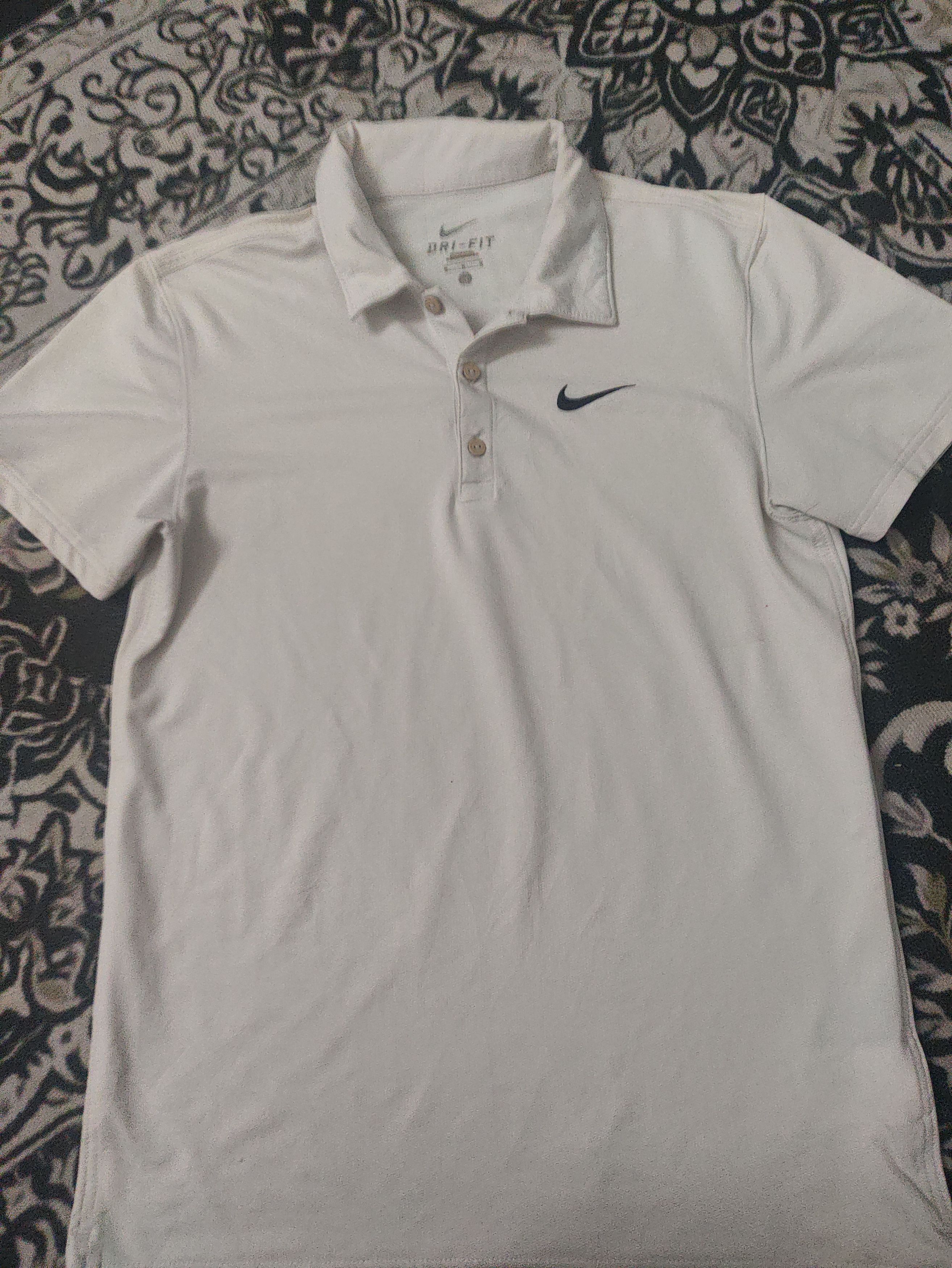 Nike Nike drifit Size US M / EU 48-50 / 2 - 1 Preview