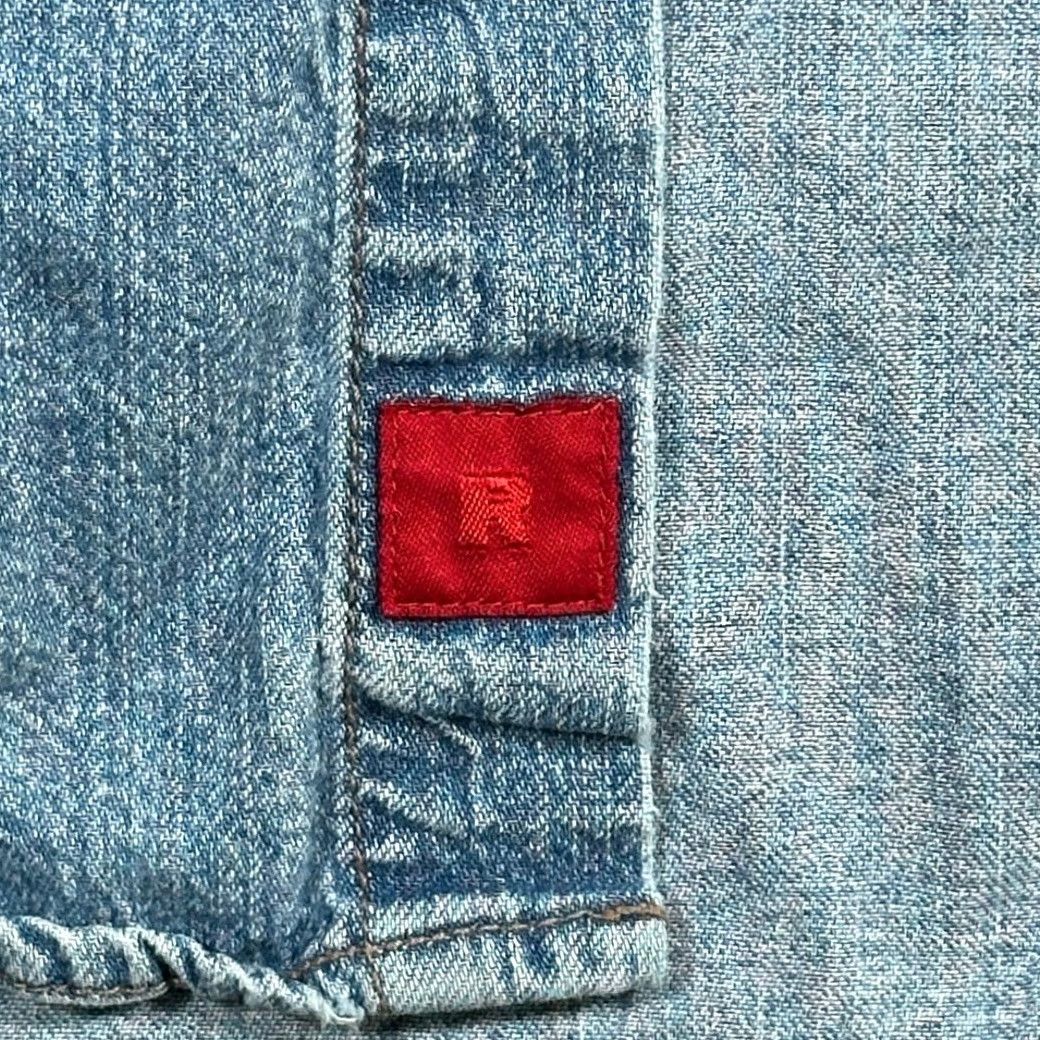 Levi's VINTAGE Levi's Shirt Levi's Denim Shirt Adult Large Light Blue 90s Size US L / EU 52-54 / 3 - 7 Thumbnail