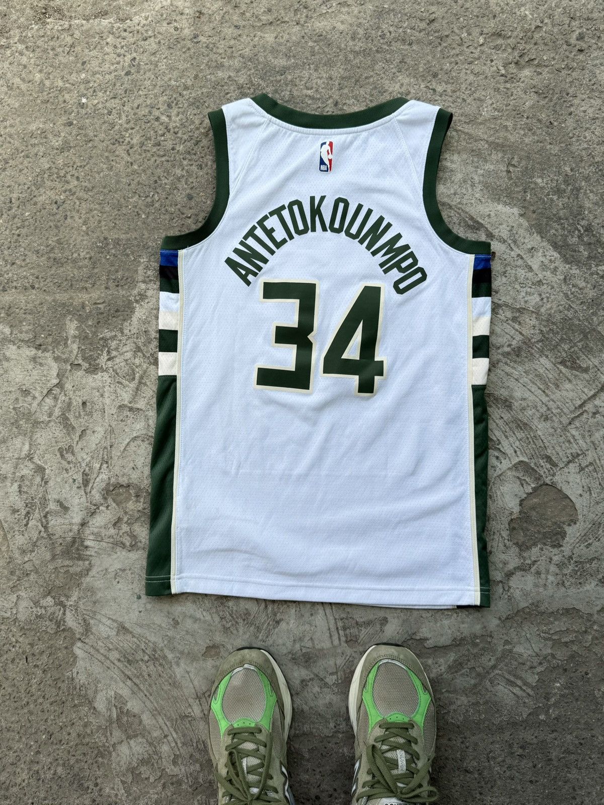 Nike Nike 34 Antetokounmpo NBA Milwaukee BUCKS Swingman Jersey Size US S / EU 44-46 / 1 - 7 Thumbnail
