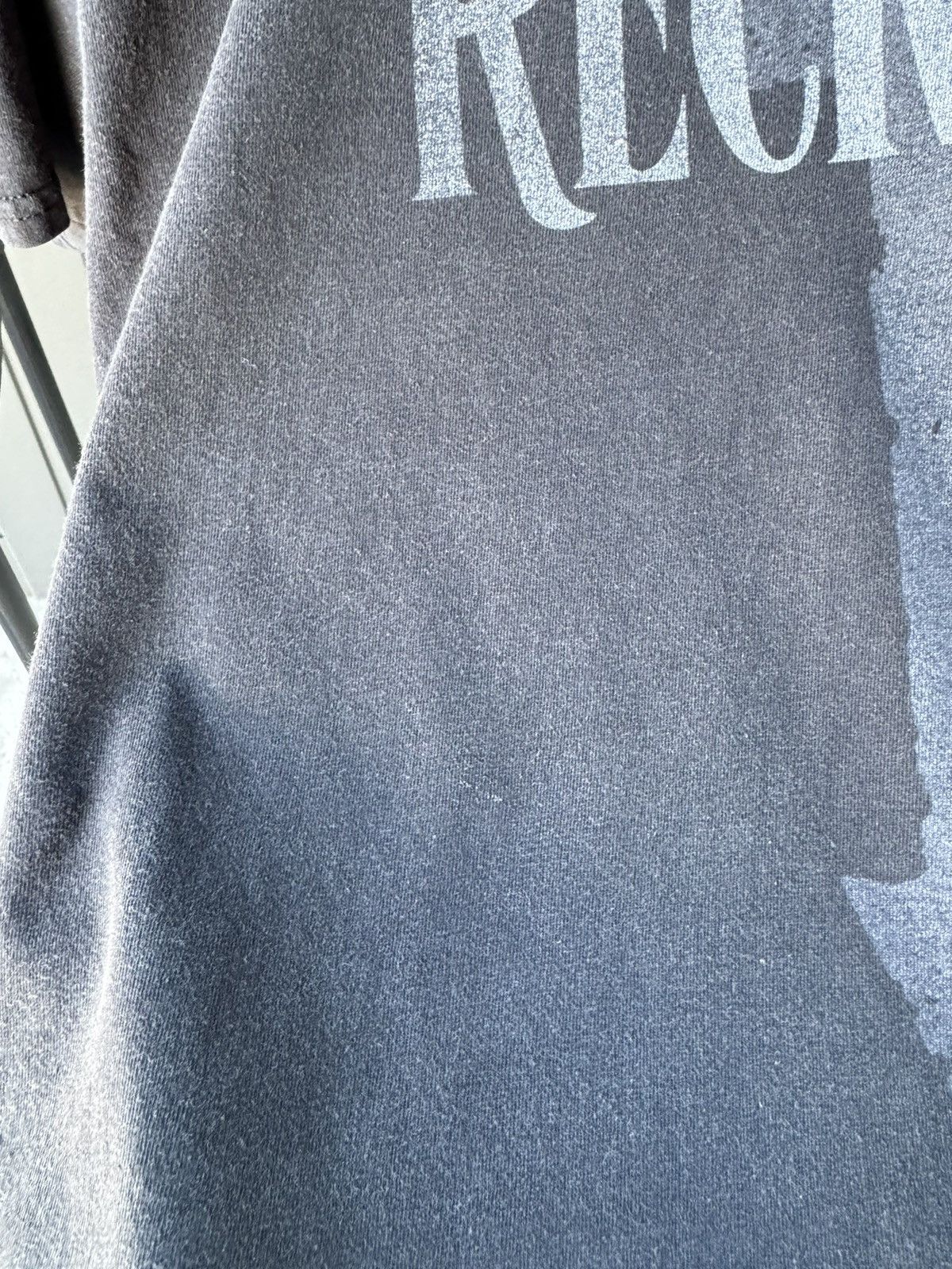 Band Tees × Vintage Vintage The Pretty Reckless Logo T Shirt Y2K Size US L / EU 52-54 / 3 - 6 Thumbnail